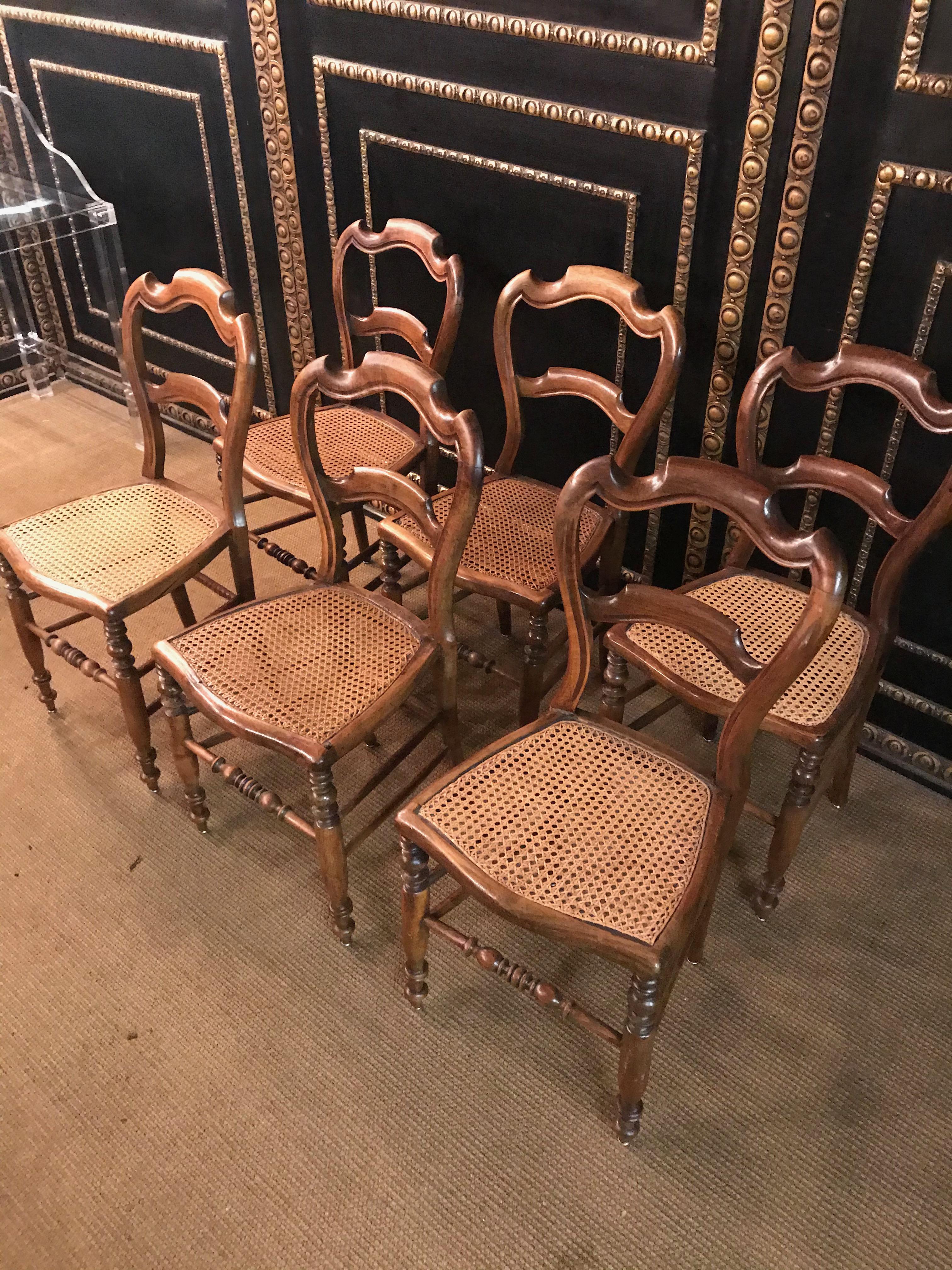 6 Original Biedermeier Chairs Caféhaus Seat Weave circa 1850-1860 Solid Mahogany In Good Condition For Sale In Berlin, DE