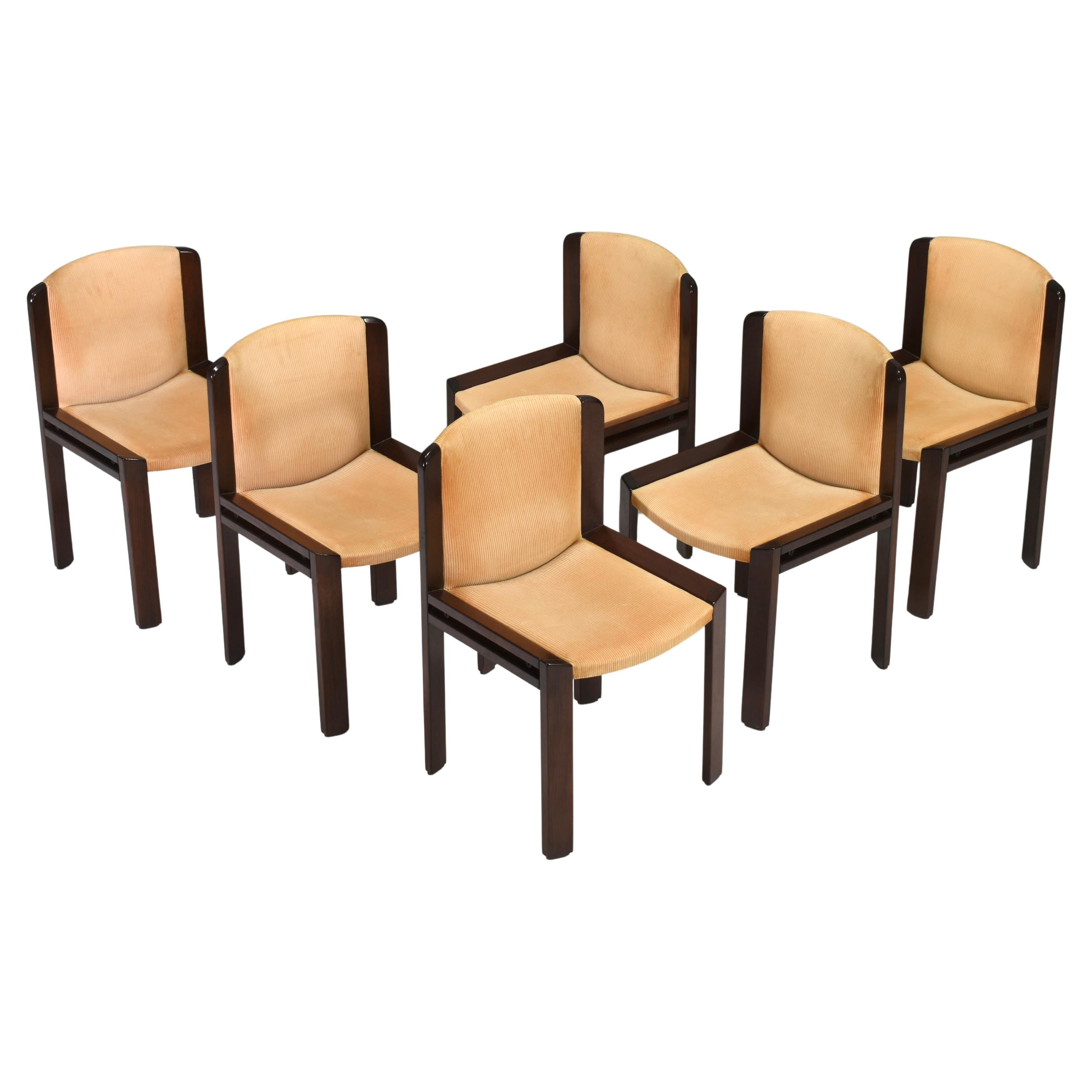 6 Sillas de comedor originales Joe Colombo "modelo 300" para POZZI, Italia - Años 60