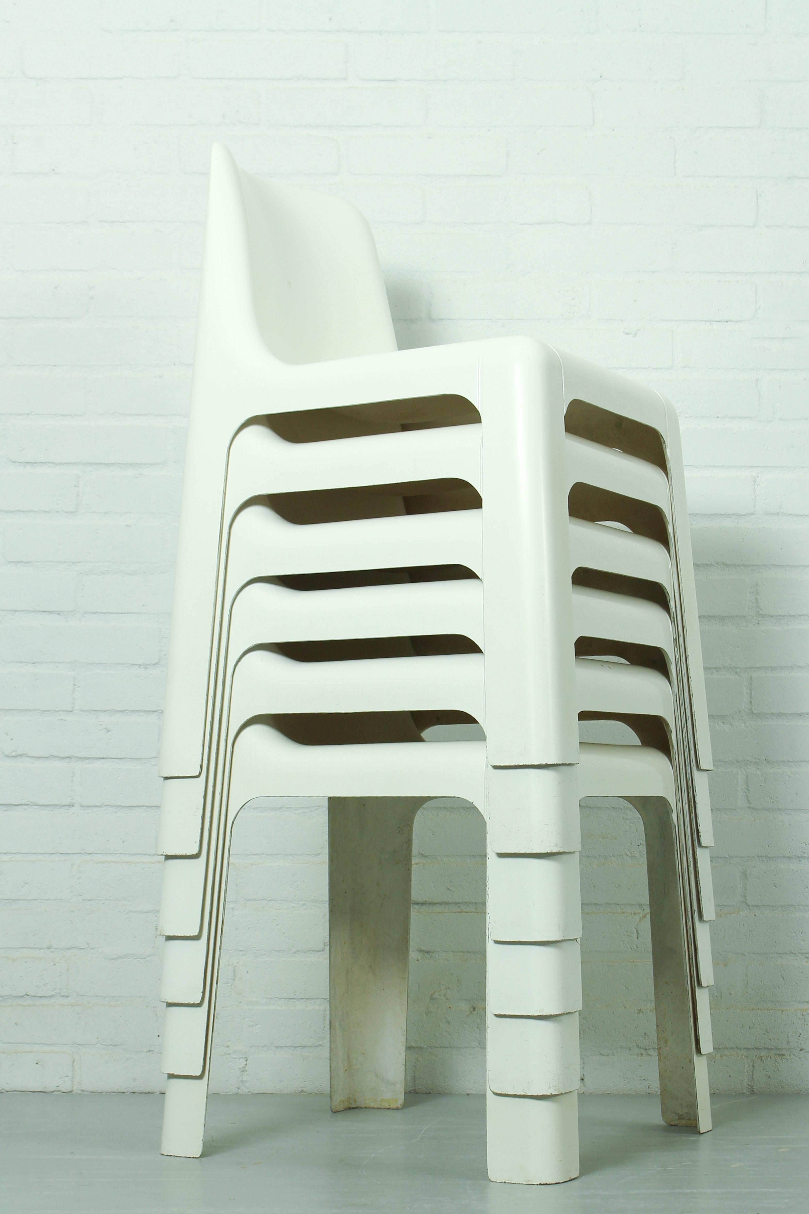 6 OZOO 700 Fiberglass Dining Chairs by Marc Berthier for Roche Bobois, 1970s For Sale 9
