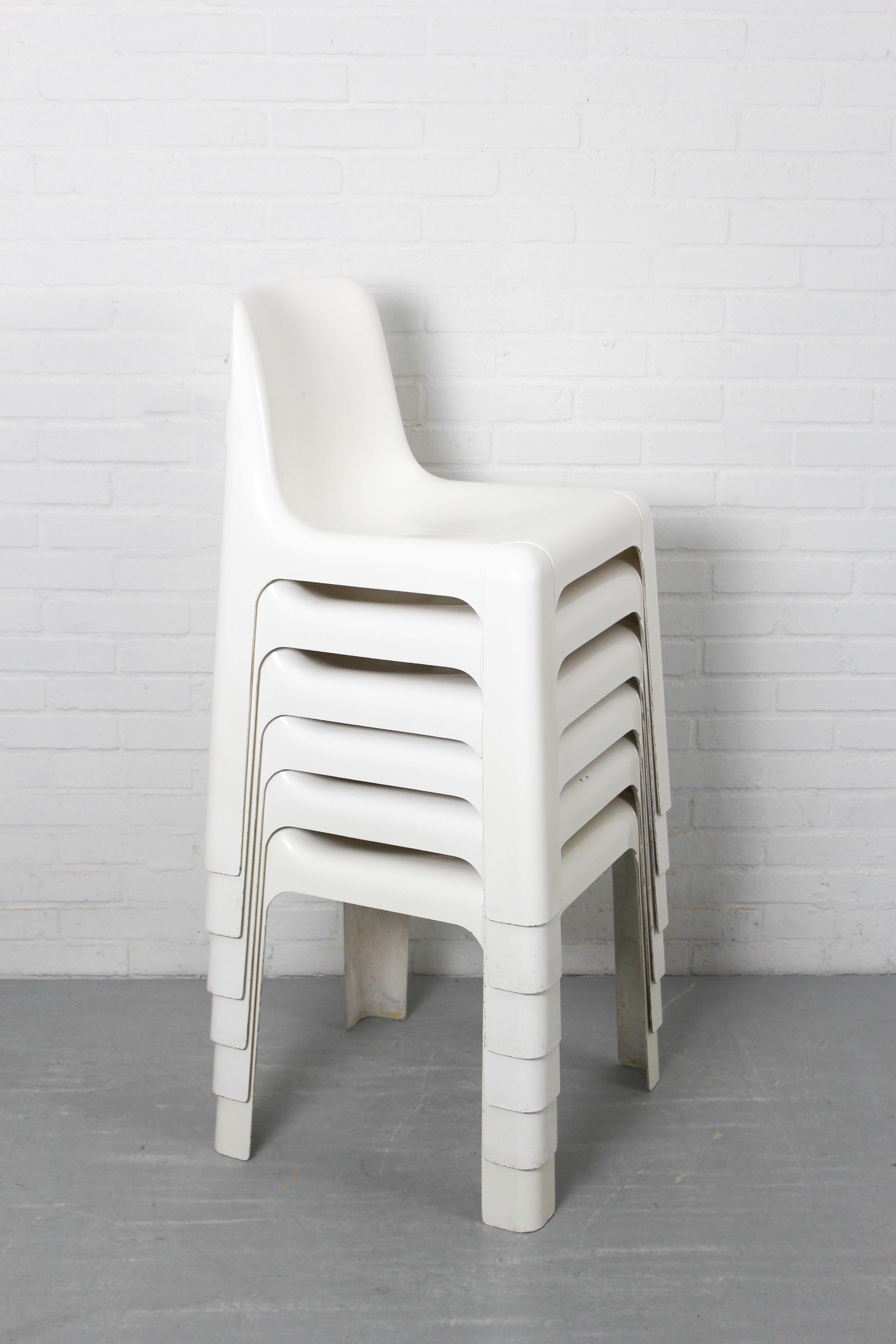 6 OZOO 700 Fiberglass Dining Chairs by Marc Berthier for Roche Bobois, 1970s For Sale 10