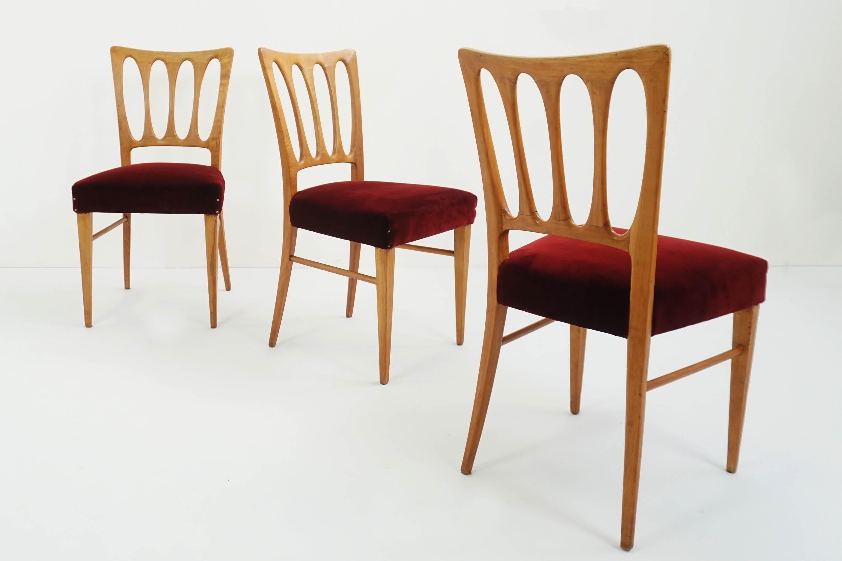 Mid-Century Modern 6 Paolo Buffa, 1950 Italian Dining Chairs in Turned Ash and Deep Red Velvet