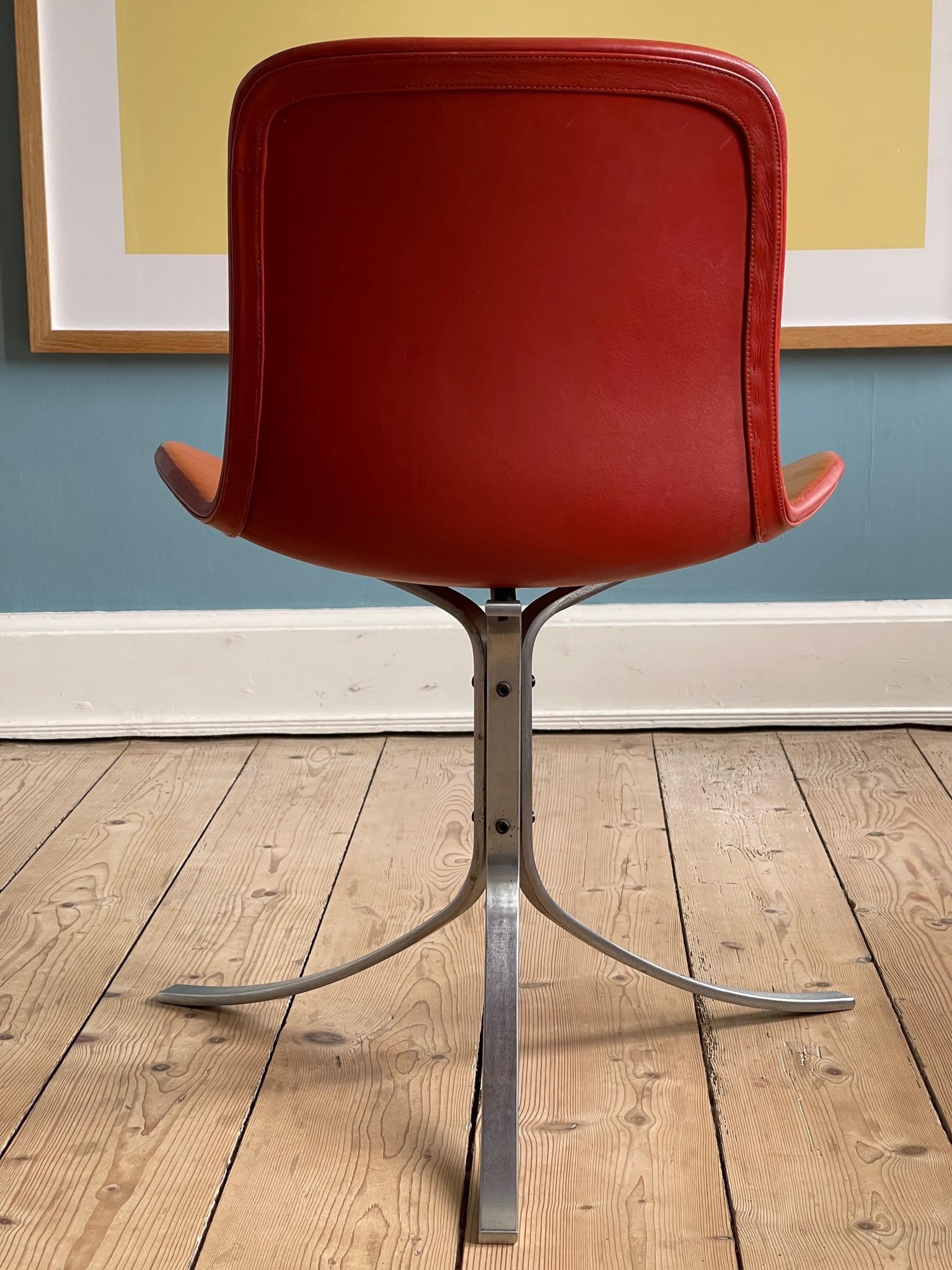 Set of 6 Patinated PK9 Dining Chairs by Poul Kjærholm for Fritz Hansen 1980s. 3