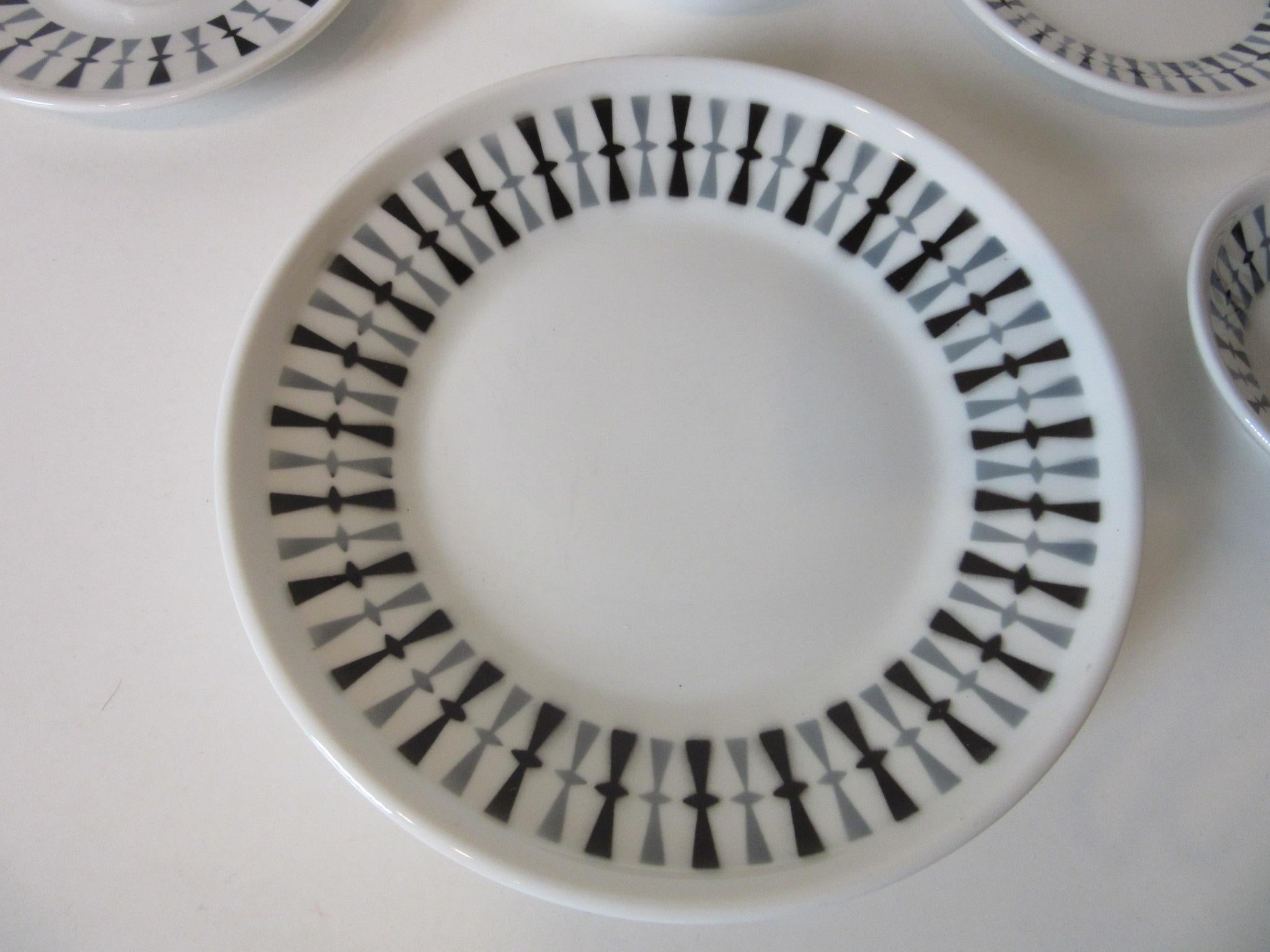 Mid-Century Modern 6 Paul McCobb 6-Piece Contempri Place Settings by Jackson China Co. For Sale