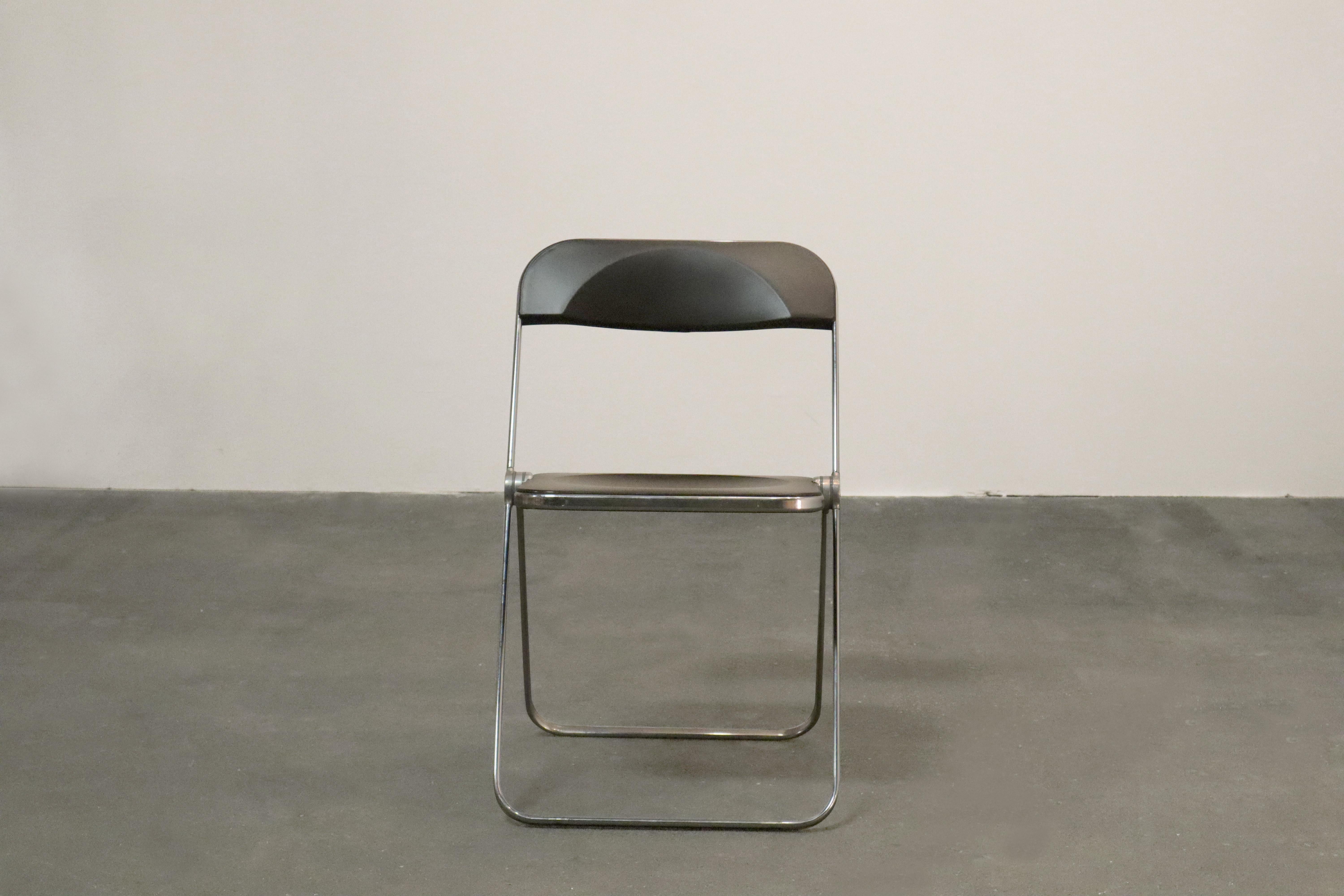6-Piece Folding Set: Plia Chairs & Platone Table by Piretti for Castelli, Italy 7