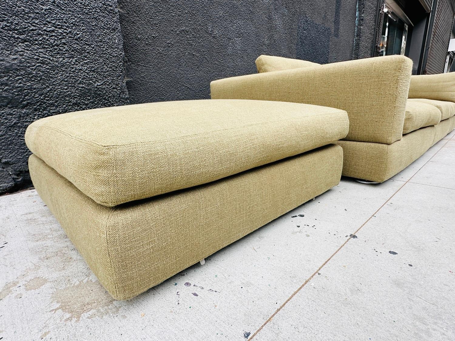 6 Piece Sectional Made in Italy by Rodolfo Dordoni for Minotti, Italy 2006 For Sale 8