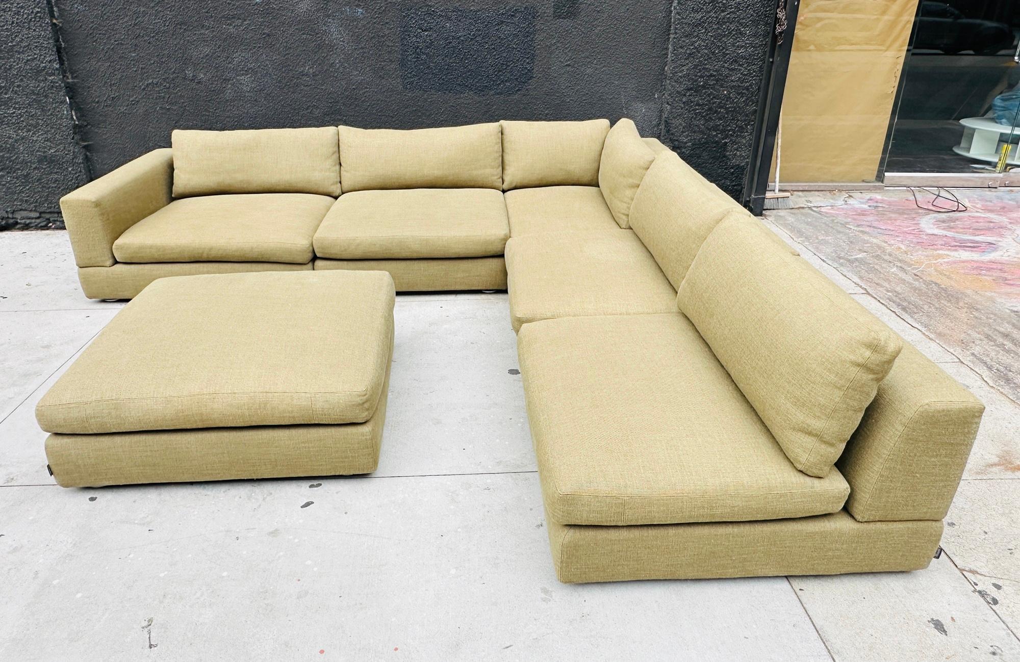 6 Piece Sectional Made in Italy by Rodolfo Dordoni for Minotti, Italy 2006 For Sale 10