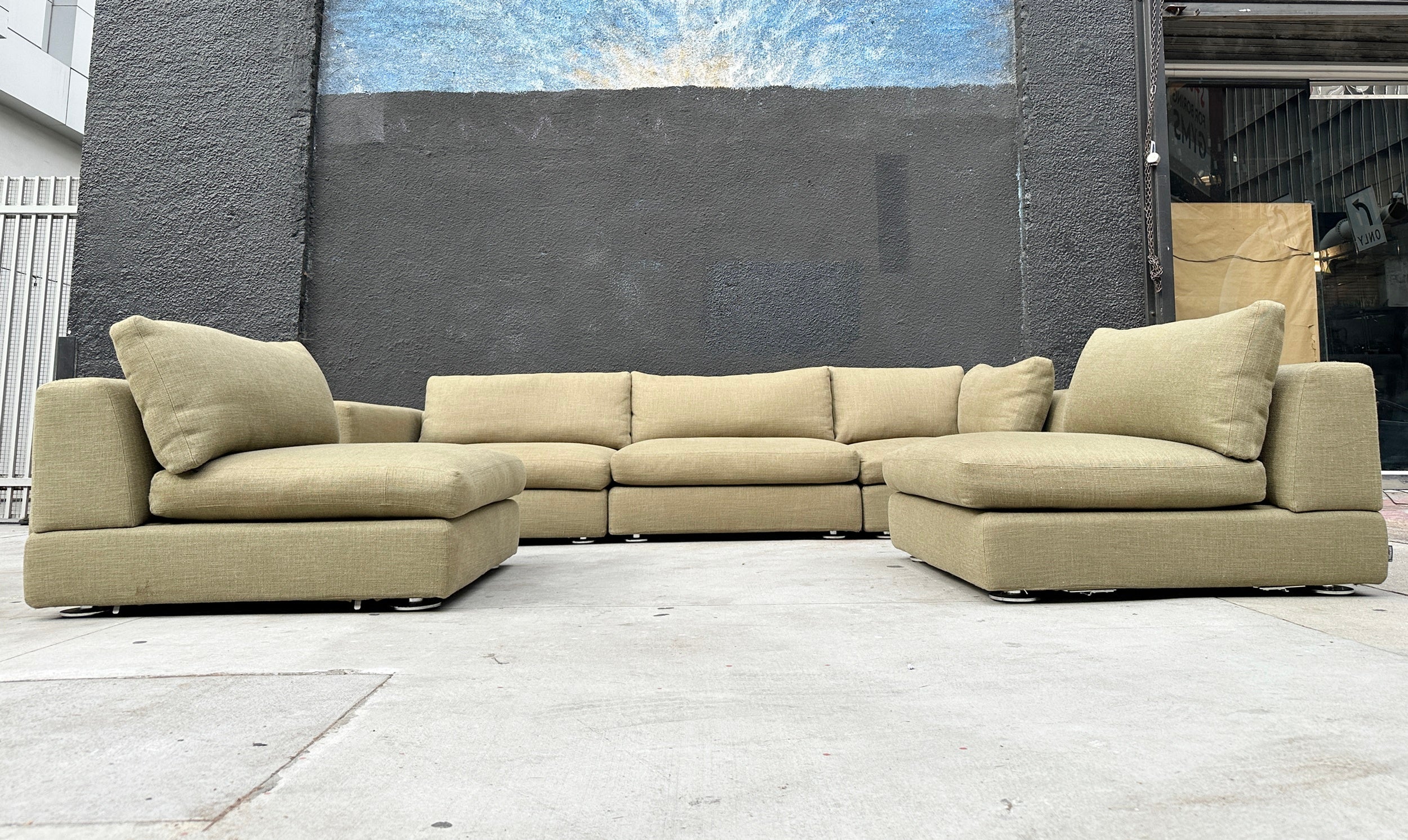 Modern 6 Piece Sectional Made in Italy by Rodolfo Dordoni for Minotti, Italy 2006 For Sale