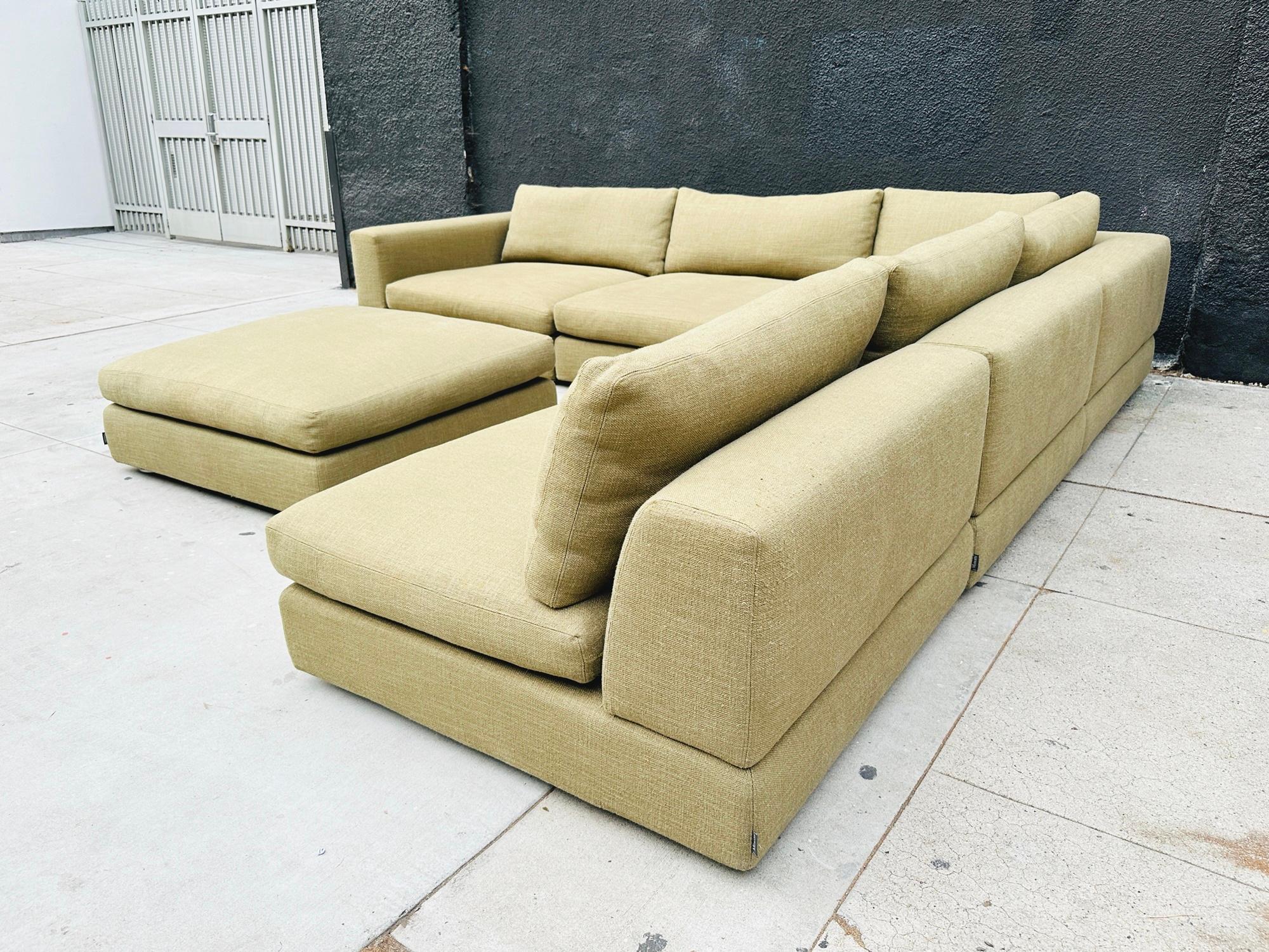 6 Piece Sectional Made in Italy by Rodolfo Dordoni for Minotti, Italy 2006 For Sale 2
