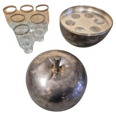 6 pieces, liqueur glasses with apple-shaped holders, silver-plated metal