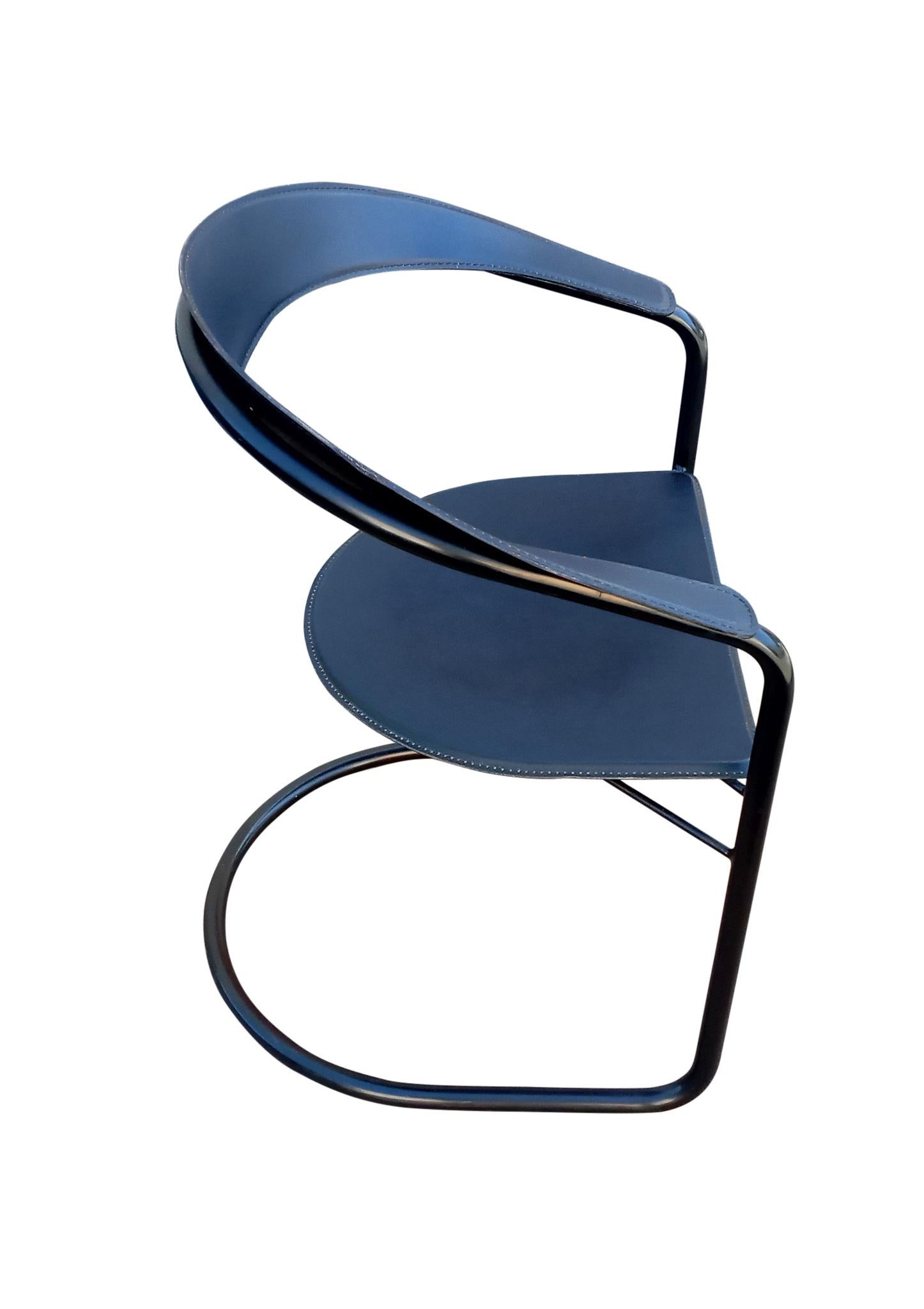 6 postmoderne Arrben-Sessel „Canasta“ aus Leder mit emailliertem Stahlrohr, Italien  (Postmoderne) im Angebot