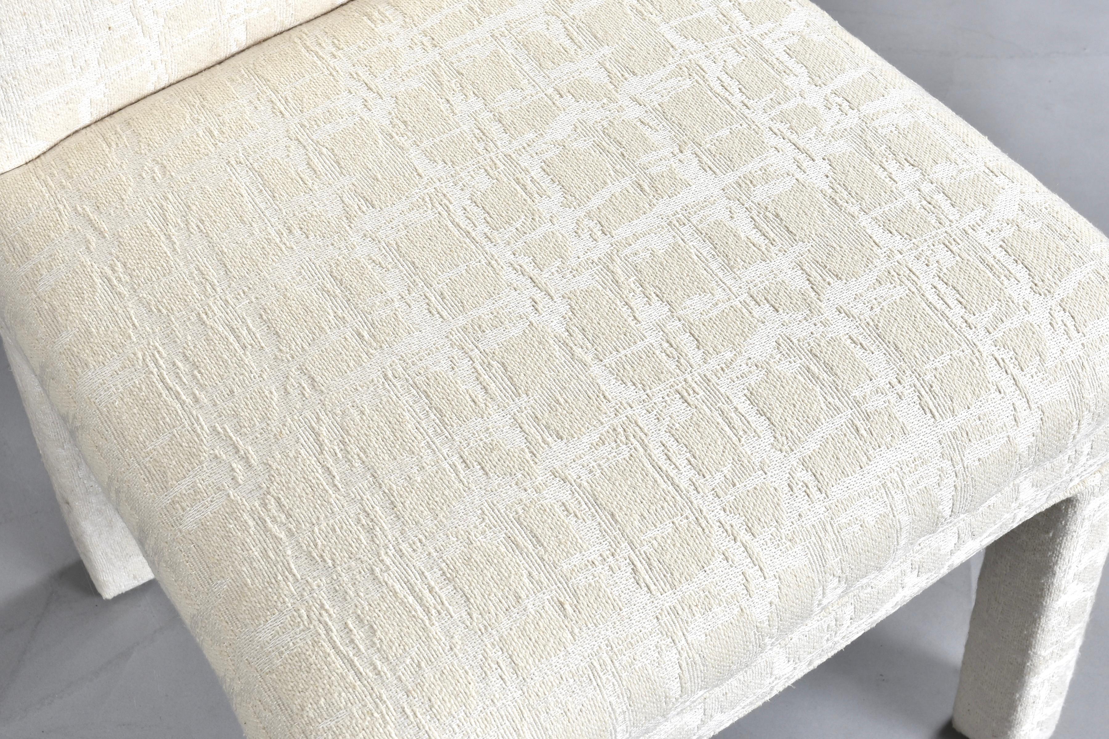 6 Sedie da pranzo Parsons con schienale alto imbottite di colore bianco postmoderno in vendita 3