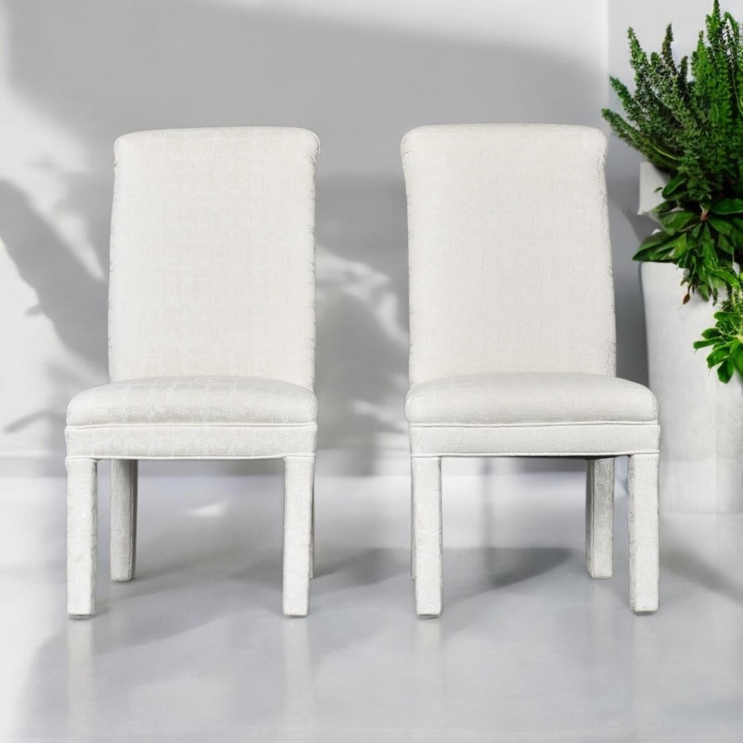 6 Sedie da pranzo Parsons con schienale alto imbottite di colore bianco postmoderno in vendita 4