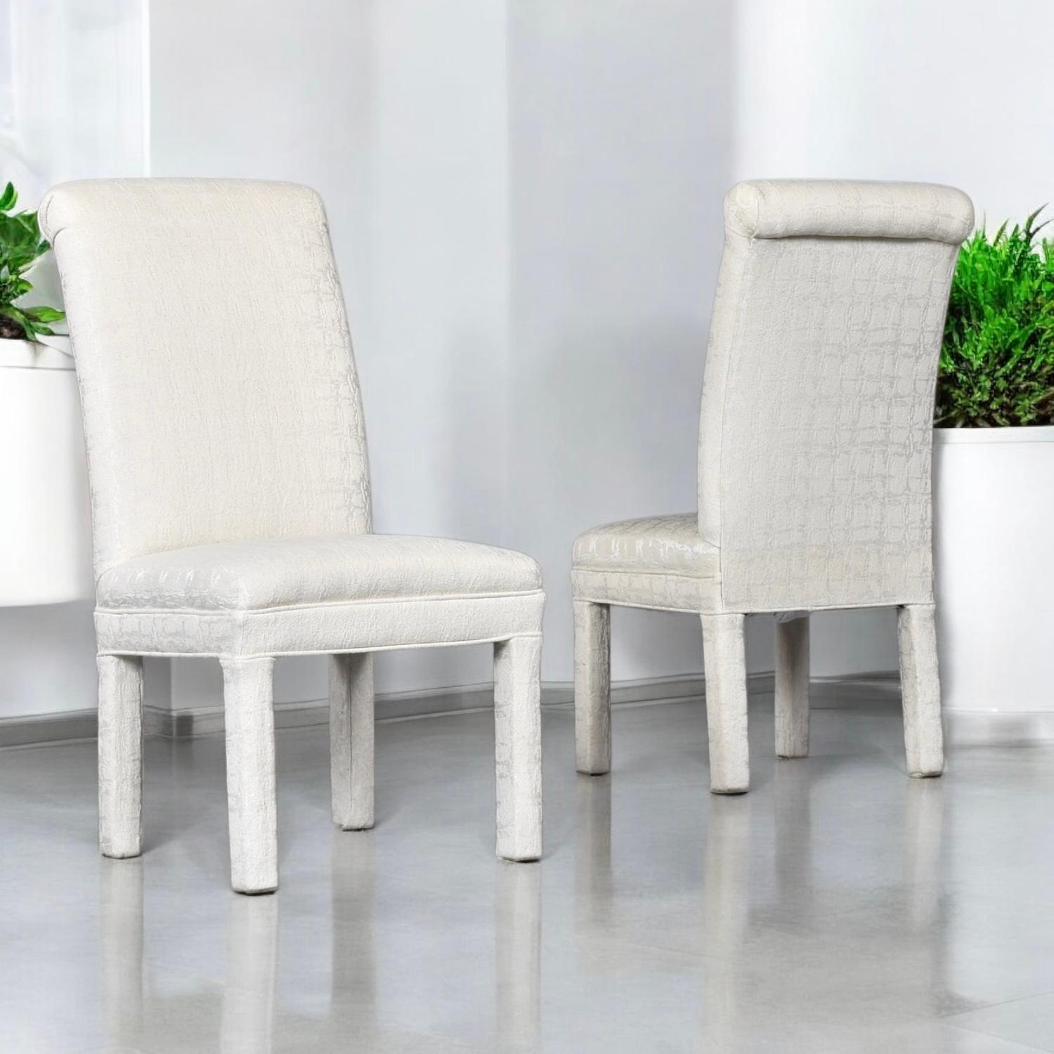 6 Sedie da pranzo Parsons con schienale alto imbottite di colore bianco postmoderno in vendita 5