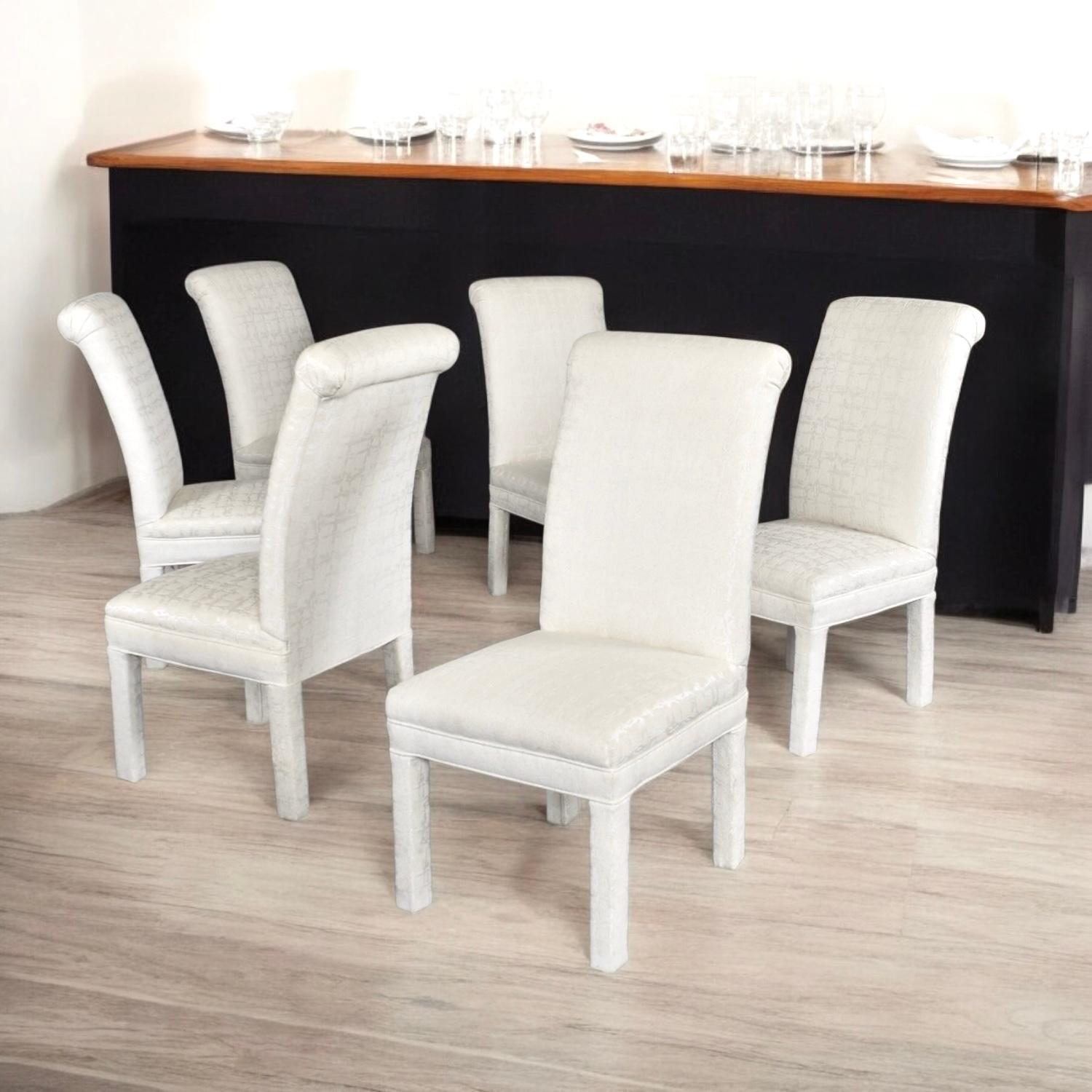 Americano 6 Sedie da pranzo Parsons con schienale alto imbottite di colore bianco postmoderno in vendita