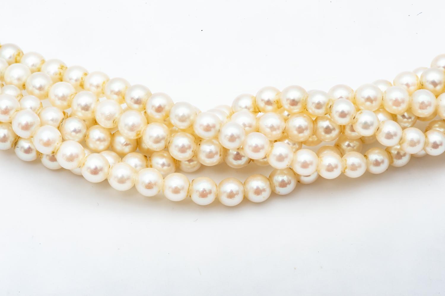 6 Row Cultured Pearls Necklace Yellow and White Gold 18 Karat In New Condition For Sale In Vannes, FR