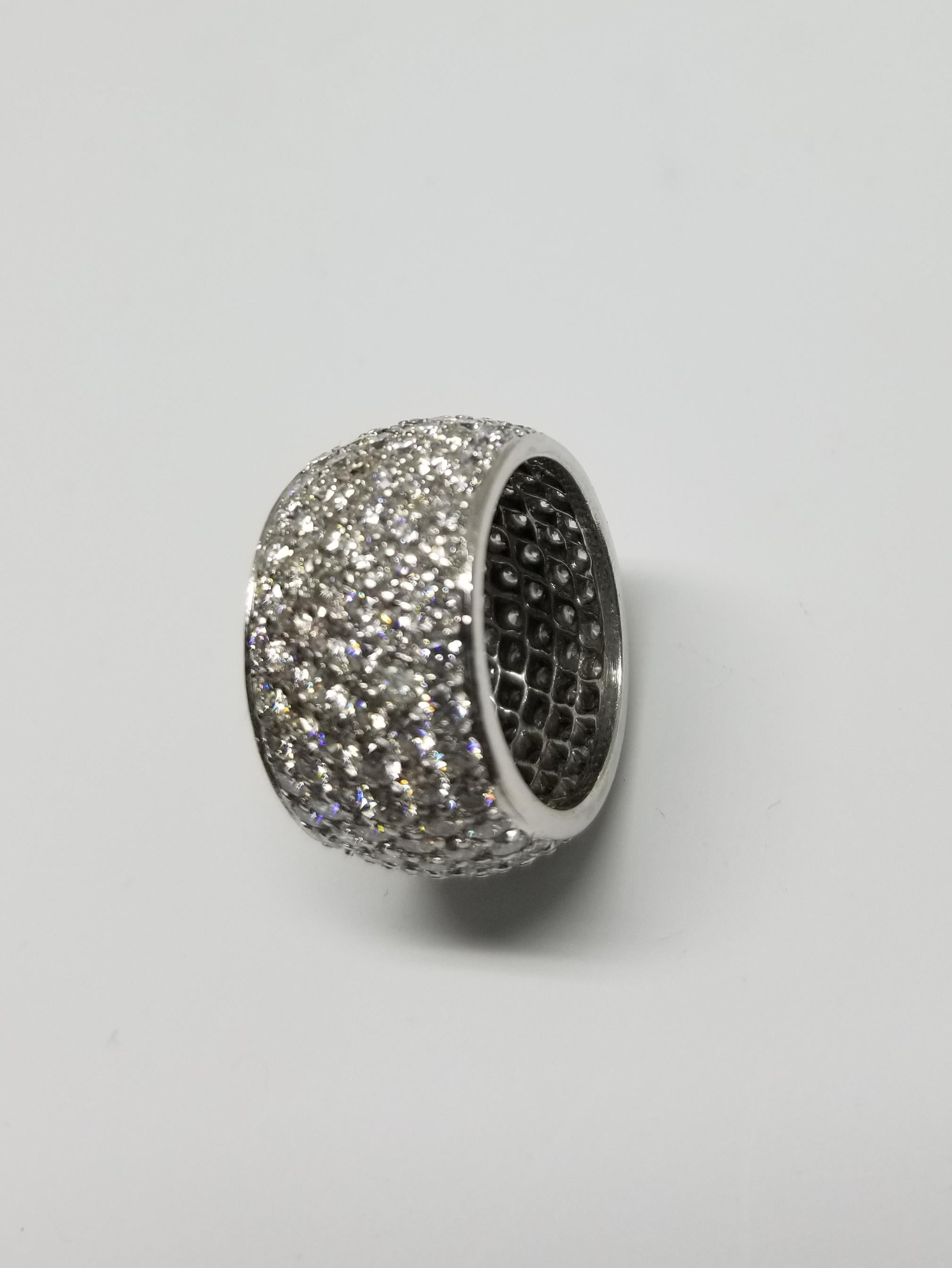 Eternity-Ring mit 6 Reihen Diamantpavé (Art déco)