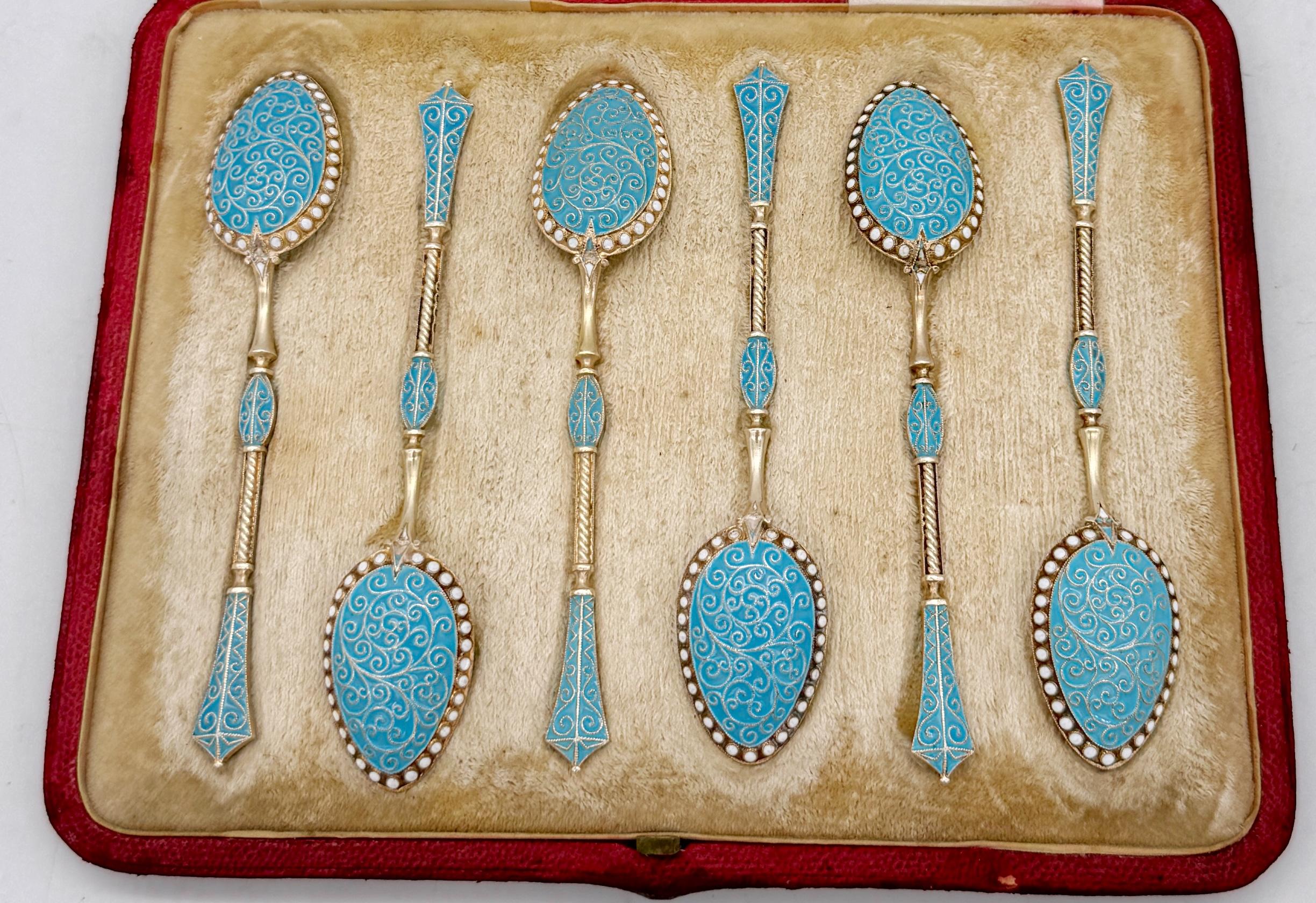 6 Cucharas de plata esmaltada estilo ruso, George Edward & Sons, Glasgow, 1888 Esmaltado en venta