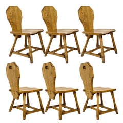 6 Rustic Utilitarian Carved Solid Oak Craftsman Dining Chairs