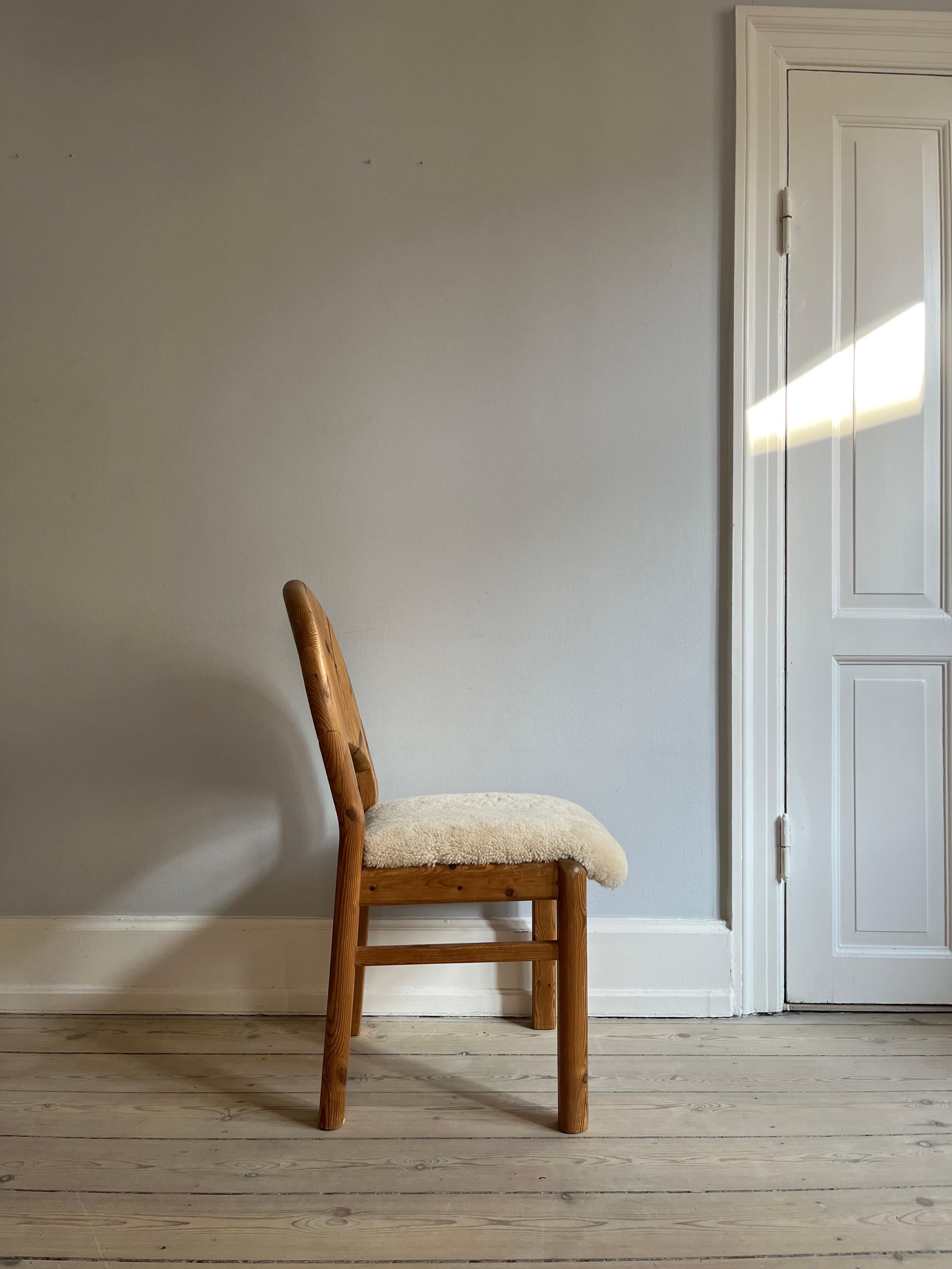 Lambskin 6 scandinavian dining chairs in pine and lamb wool