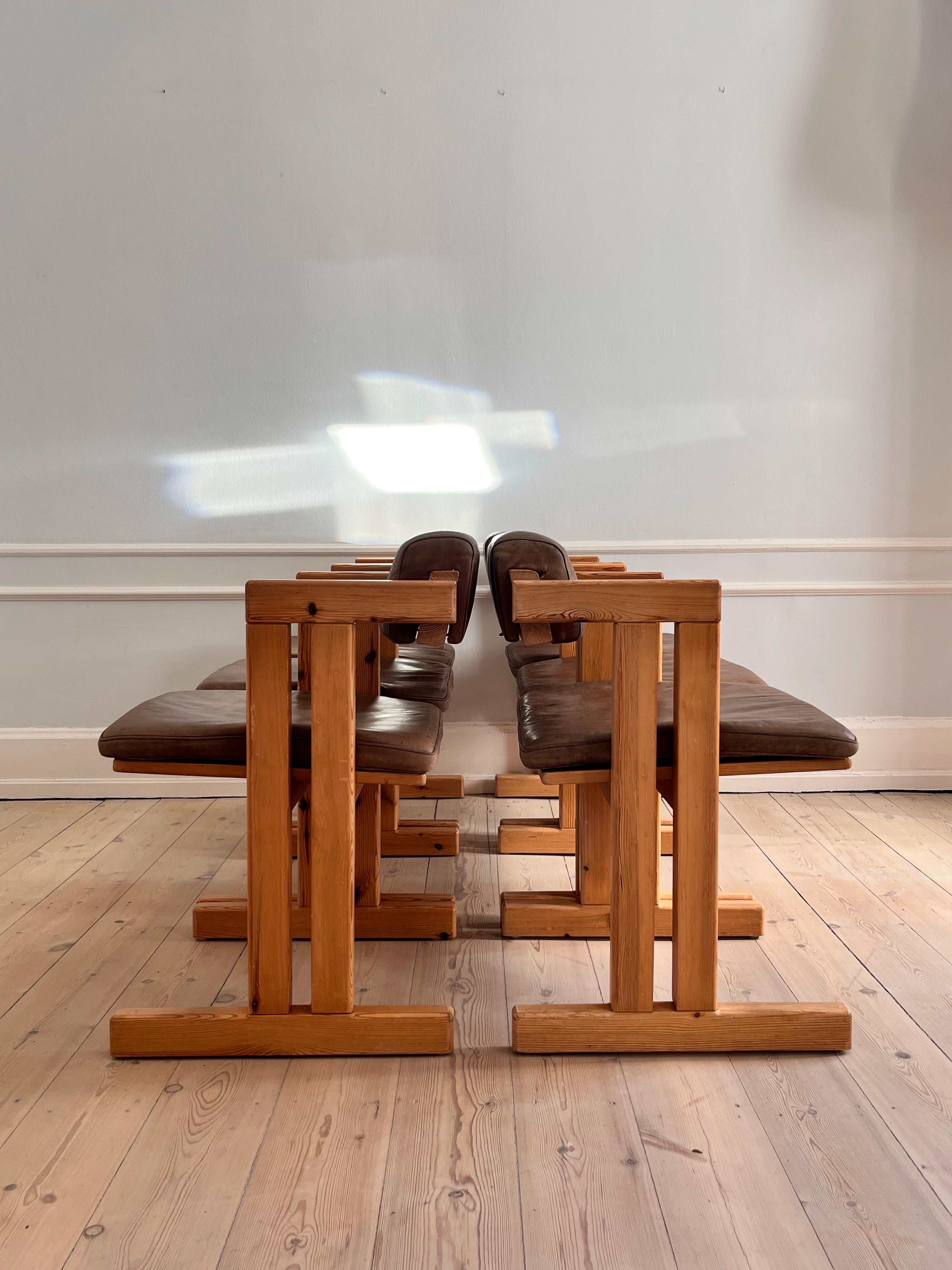 6 Scandinavian pine dining chairs with back and seat cushions in Buffalo leather 2