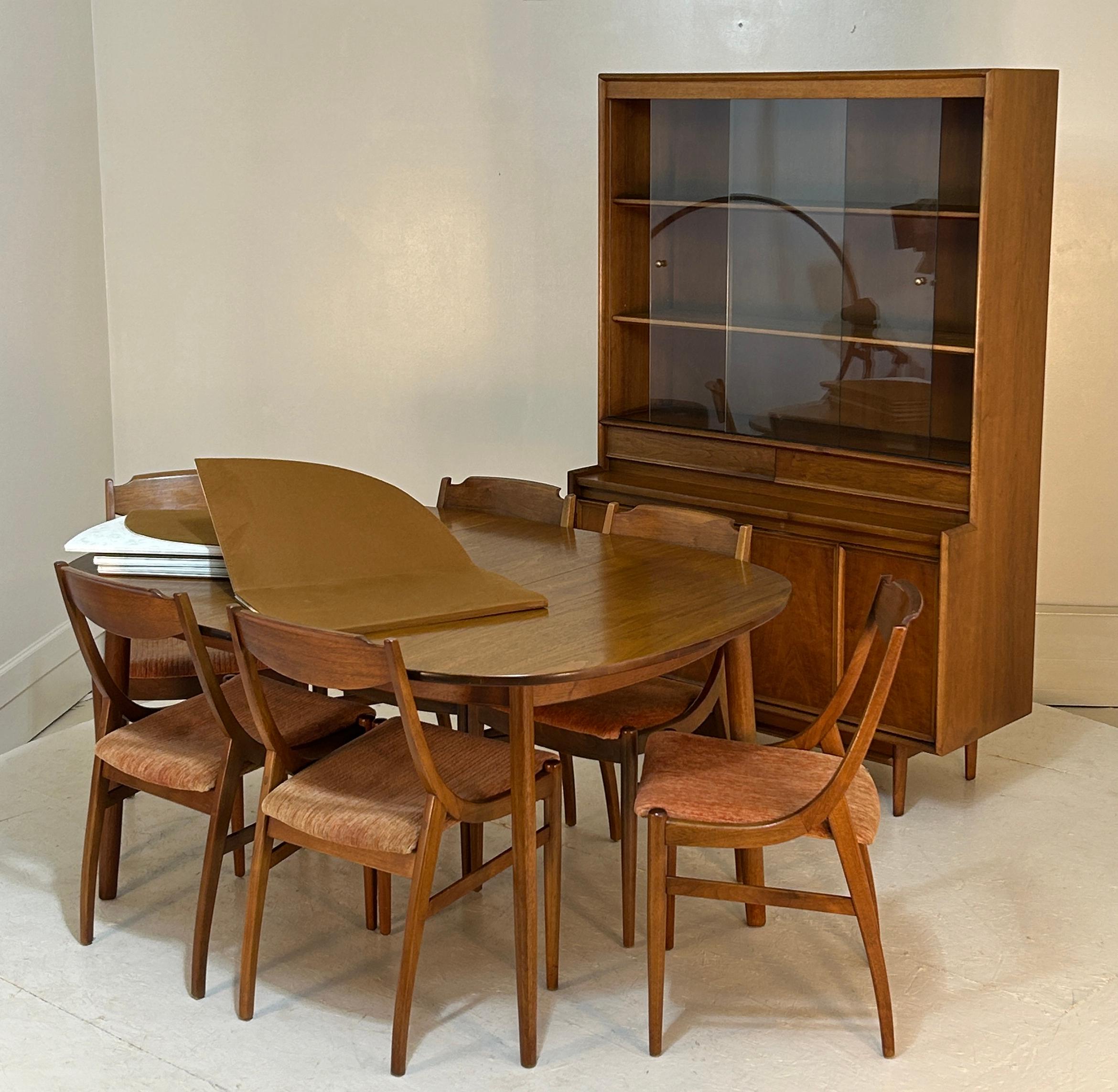 American 6 seater dining suite by Barney Flagg