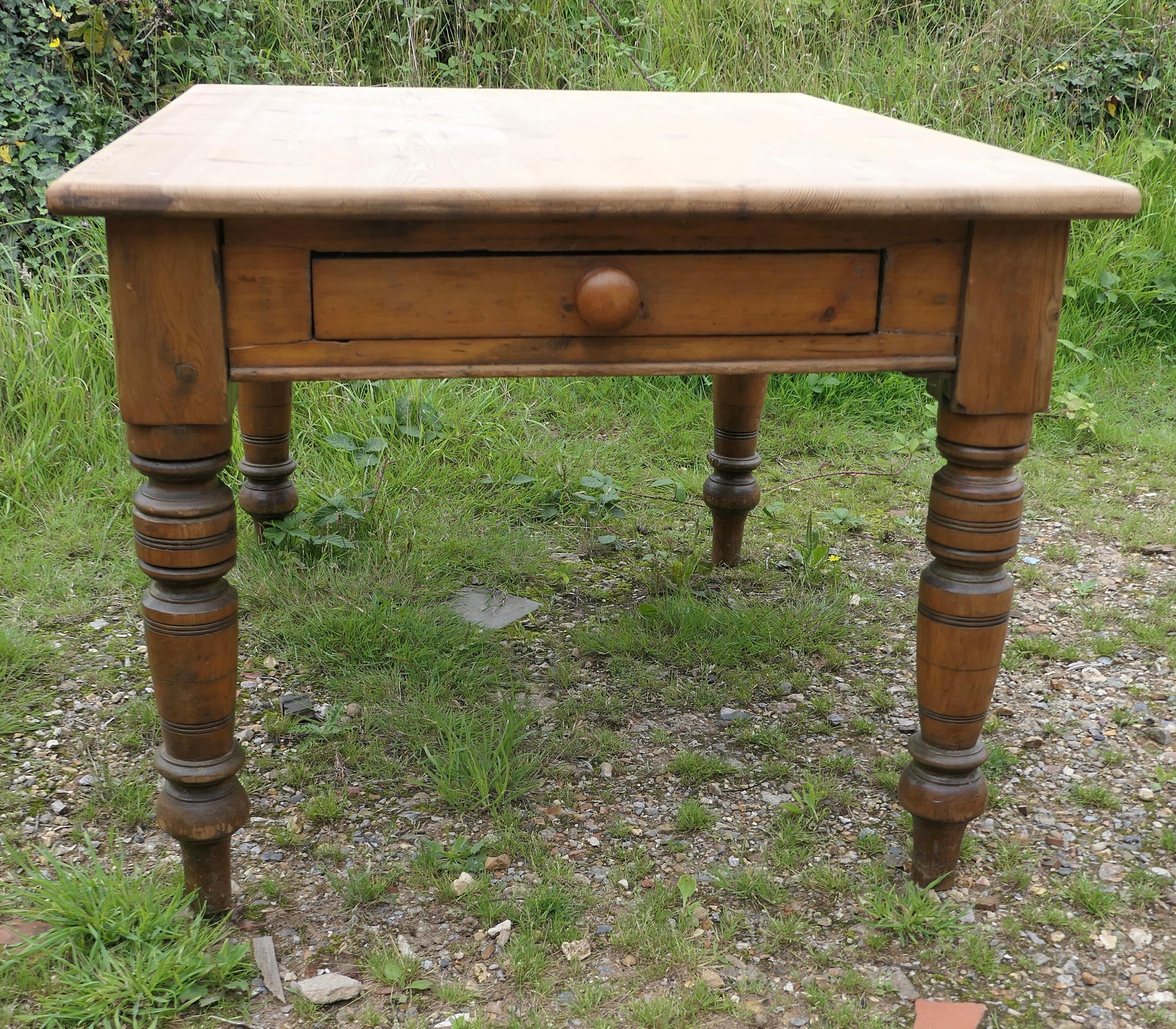 6 Seater Farmhouse Pine Table    This is a good Rustic Farmhouse table  For Sale 1