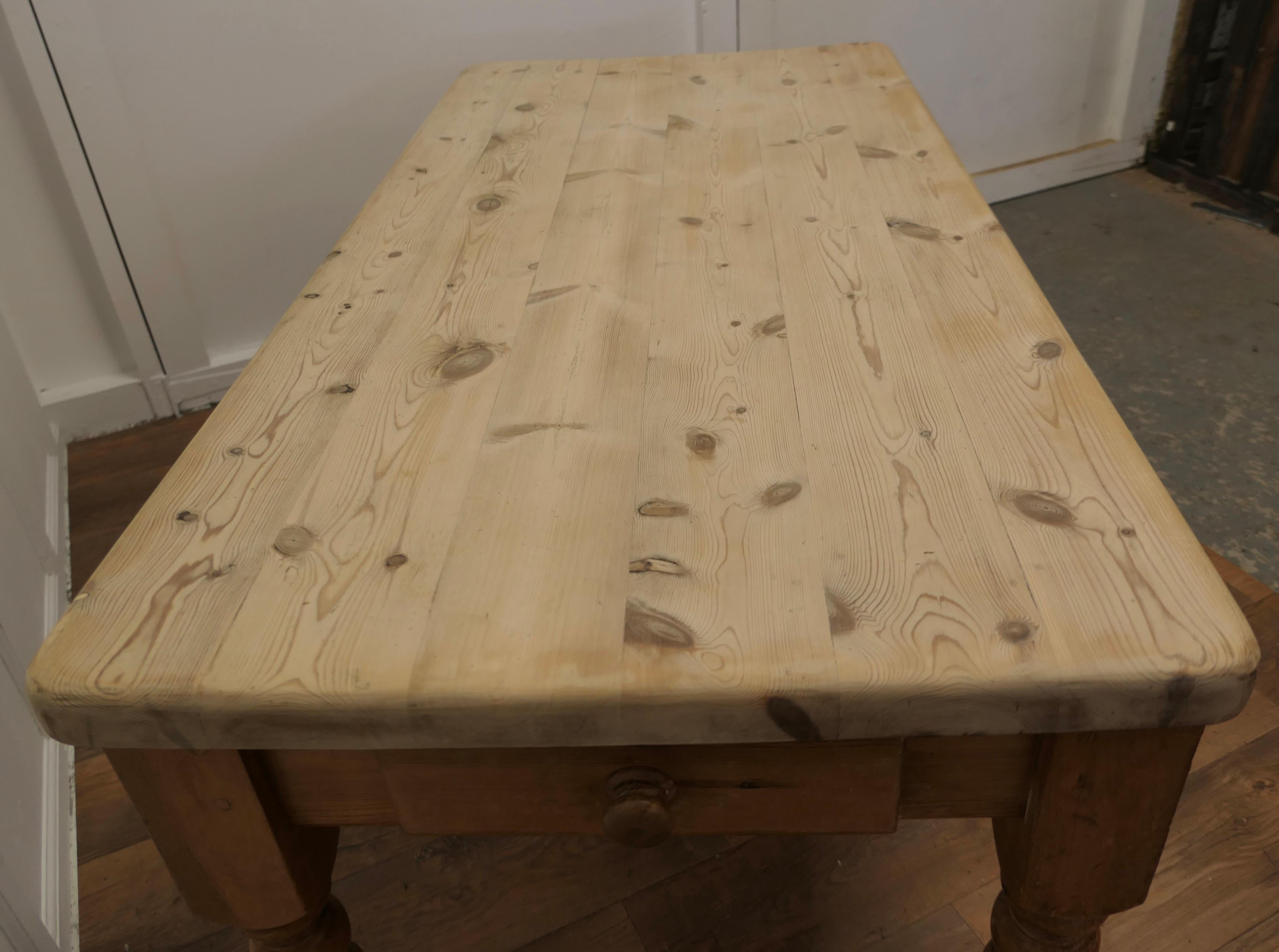 6 Seater Thick Top Farmhouse Pine Table This Is a Good Rustic Farmhouse Table 1