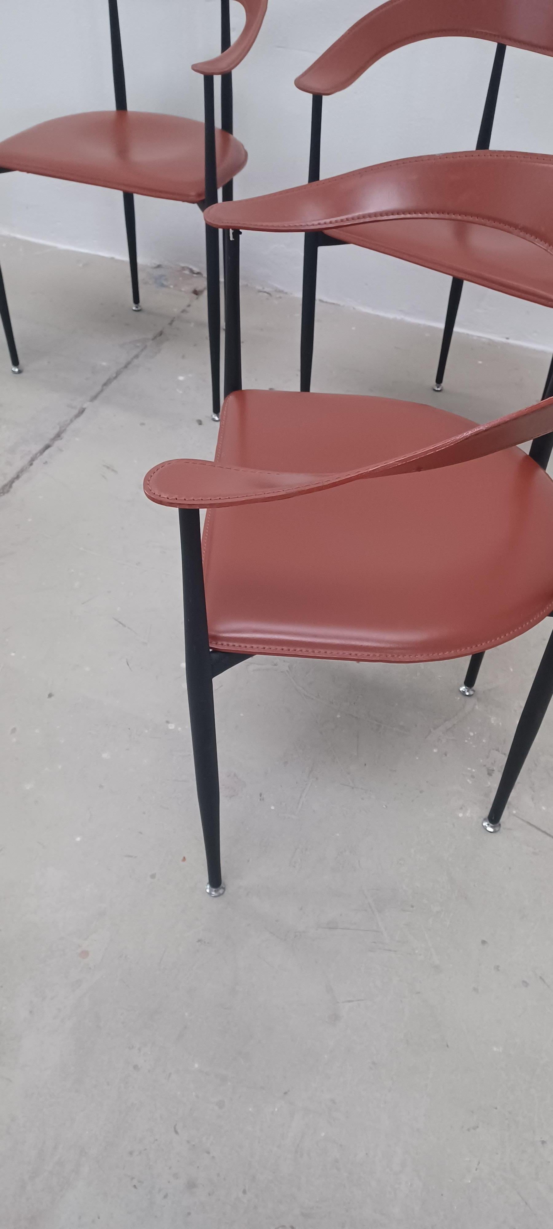 Pelle 6 sedie P40 Giancarlo Vegni produzione anni 80 Arper in vendita