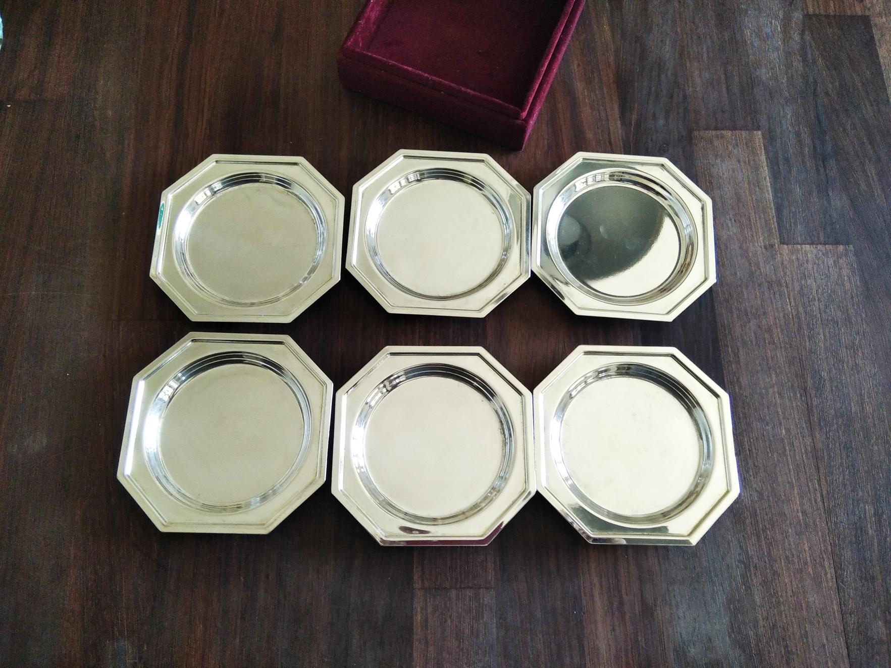 6 Silver Coasters With Velvet Case, Midcentury For Sale 3