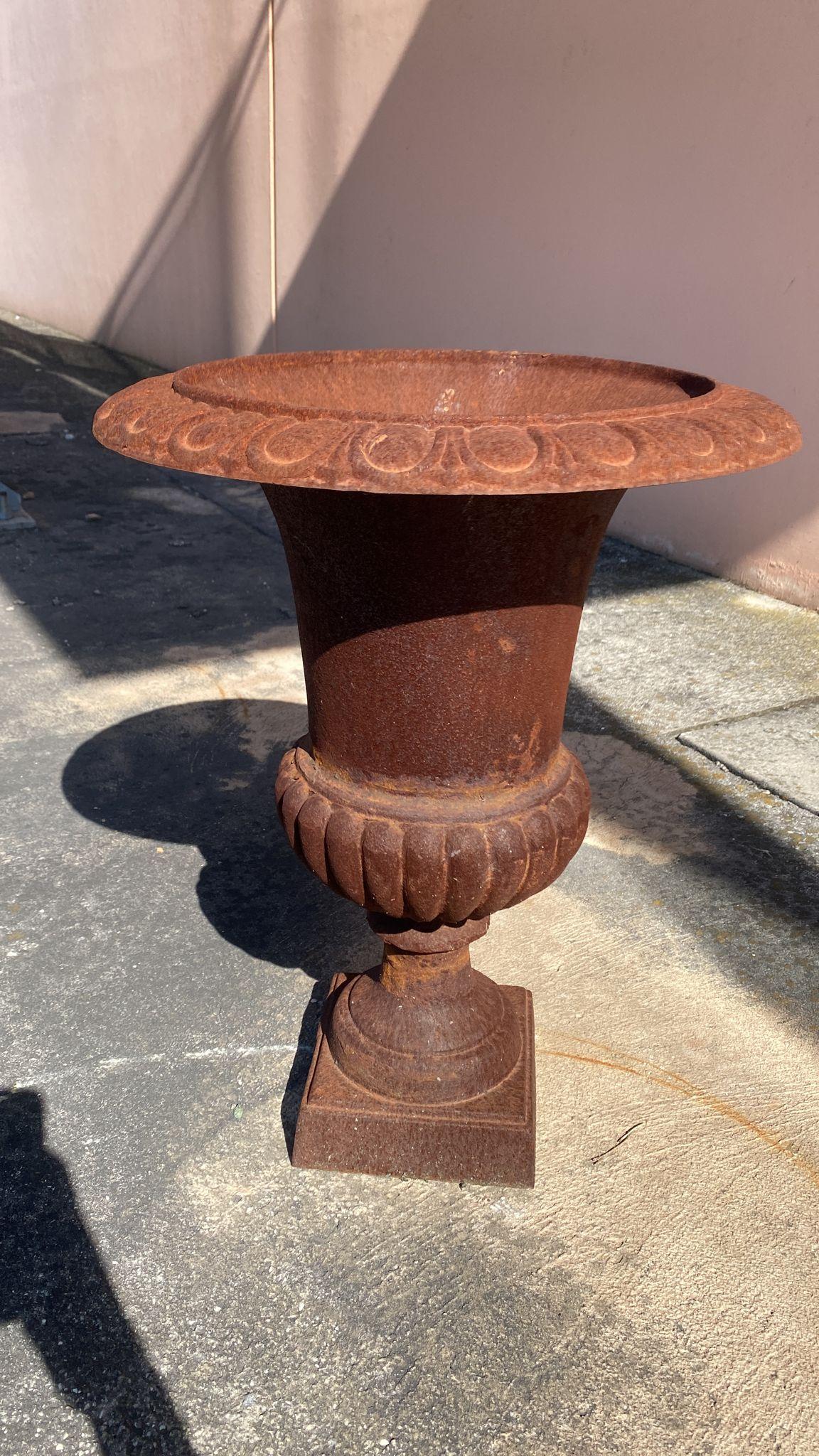 (6) Sechs MEDIZINISCHE FÄSSER AUS GUSSEISEN 1850/1900 H: 60cm (Art déco) im Angebot