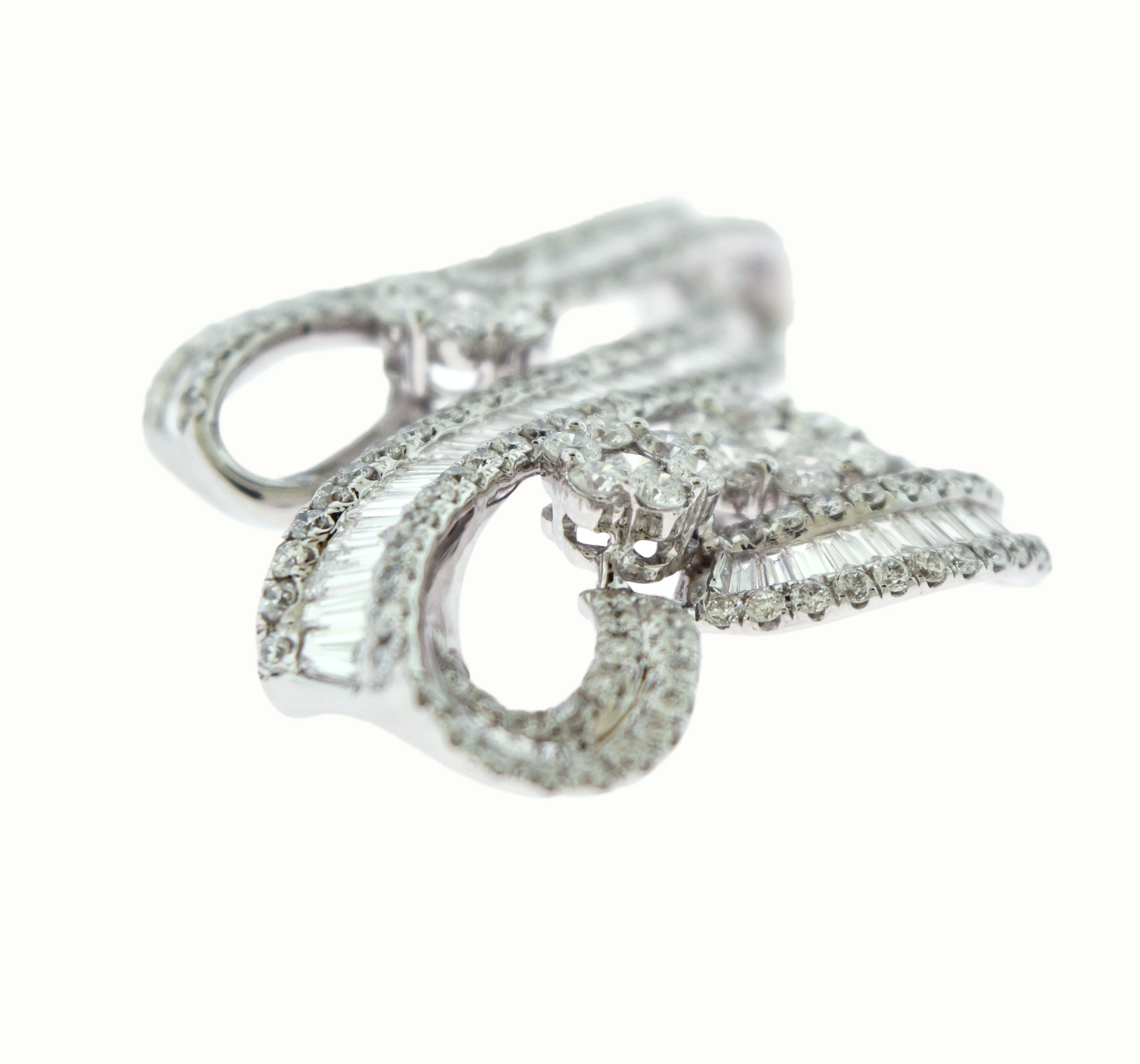 Round Cut 6 Carat Round and Baguette Diamond Cocktail Brooch, Pendant White Gold For Sale