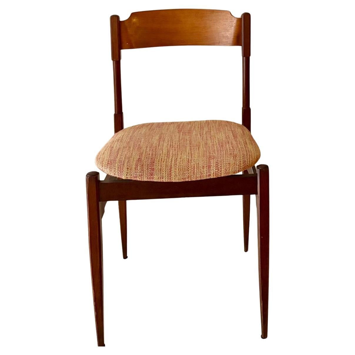 6 teak chairs, Model 104, by Gianfranco Frattini for Cassina, Italy, 1960s. im Angebot