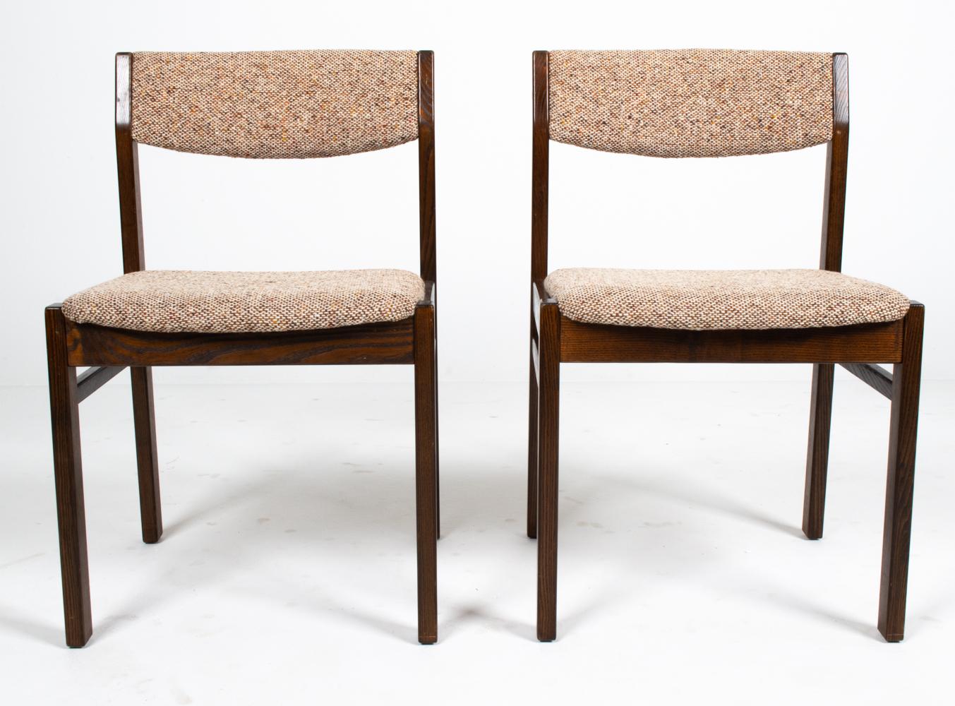 (6) Thorsø Model 6 Danish Mid-Century Oak Dining Chairs For Sale 1