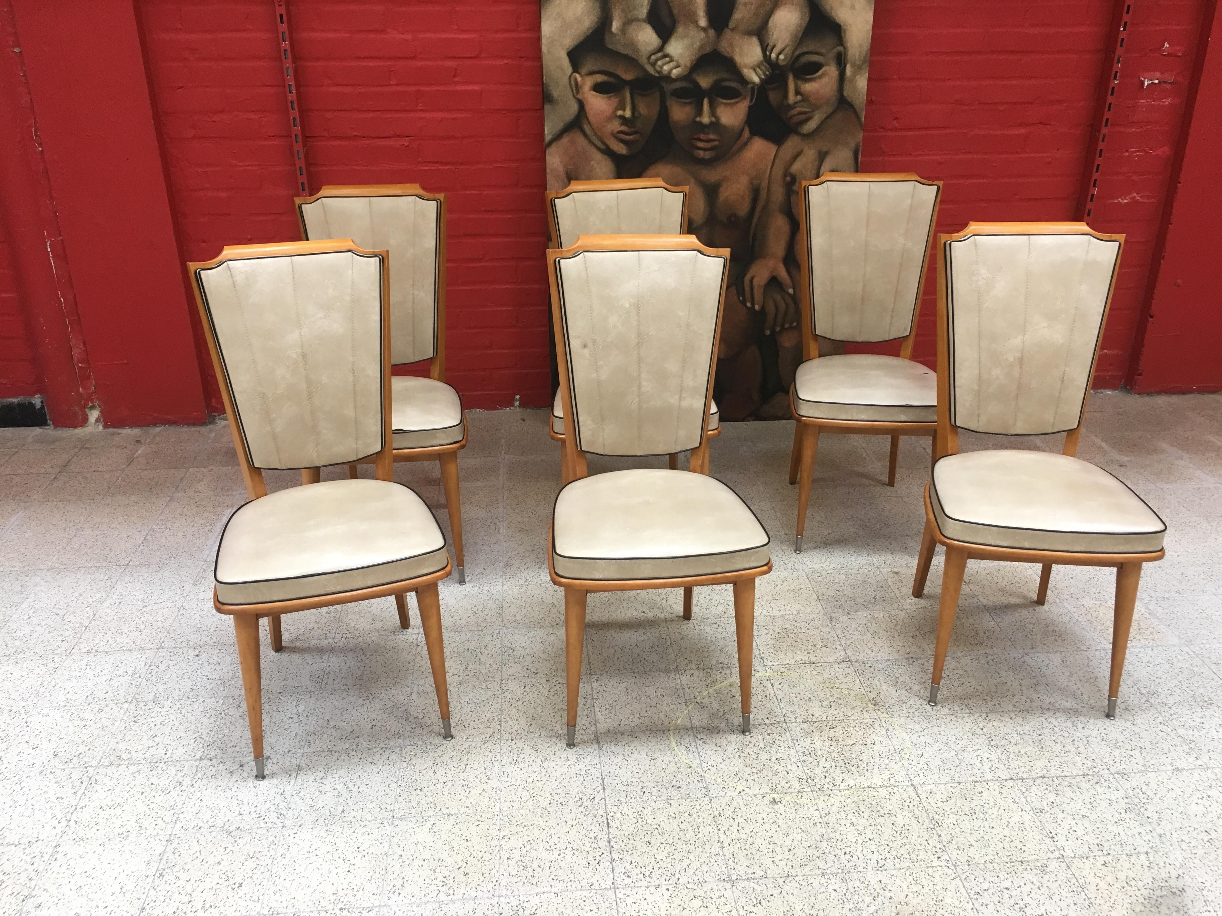 6 typical french chairs 1960
to be restored.