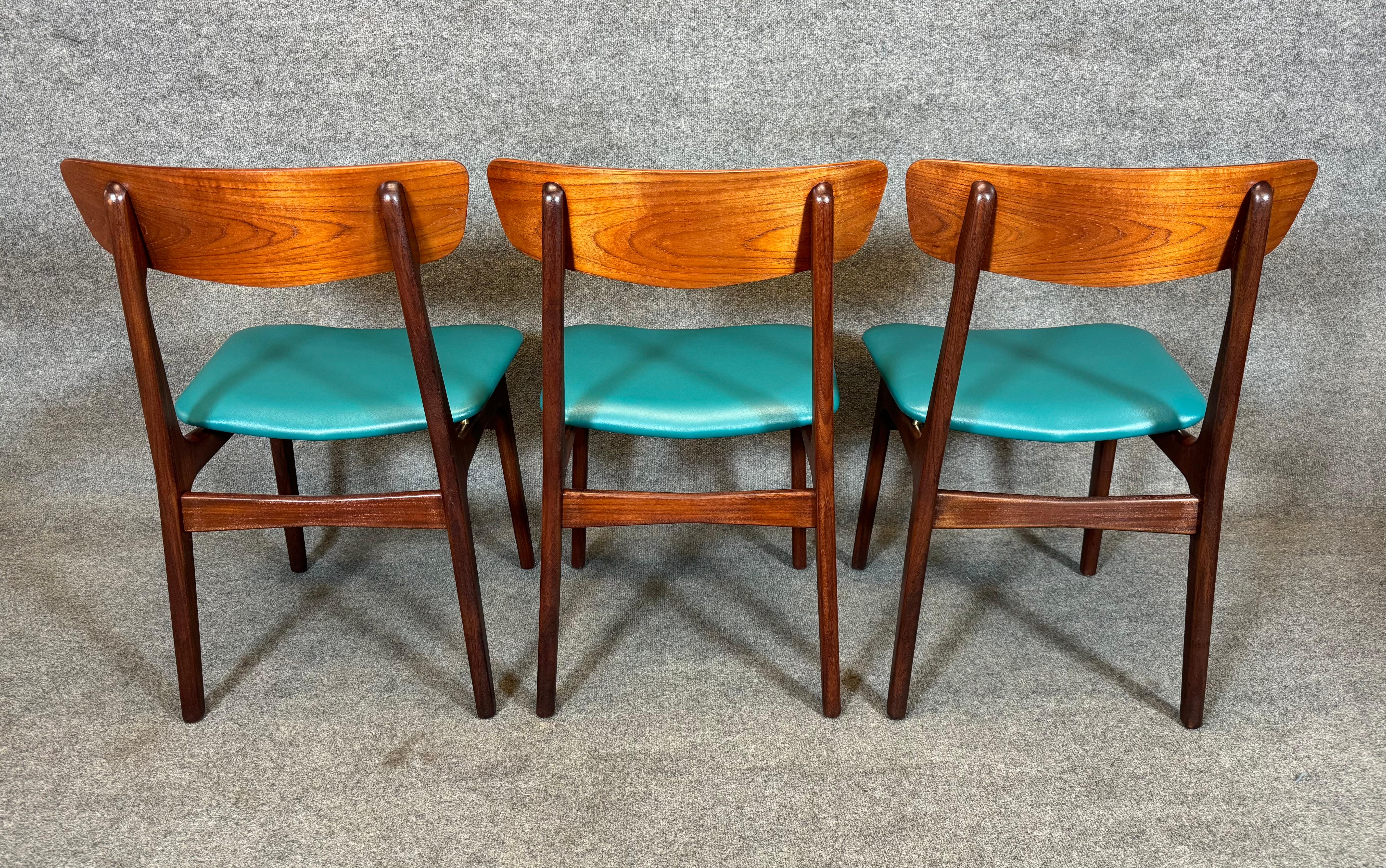 Woodwork 6 Vintage Danish Mid Century Modern Teak Dining Chairs by Schønning & Elgaard For Sale