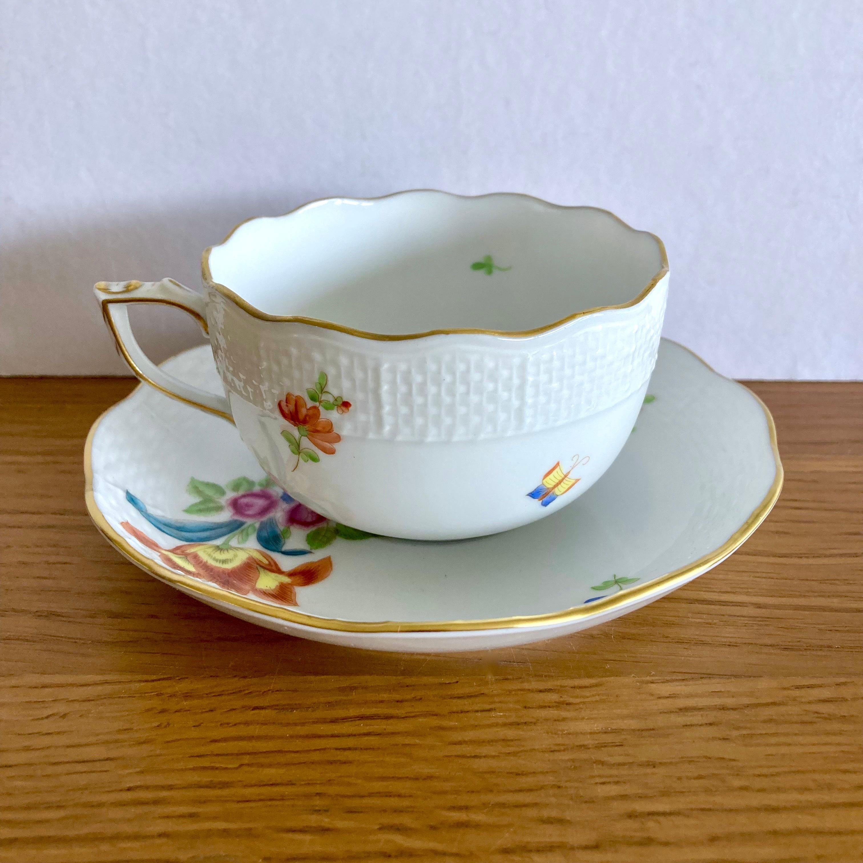 6 Tazas de Té Vintage Húngaras de Herend #724, Pájaro Rotschild y Ramo Sajón en venta 5