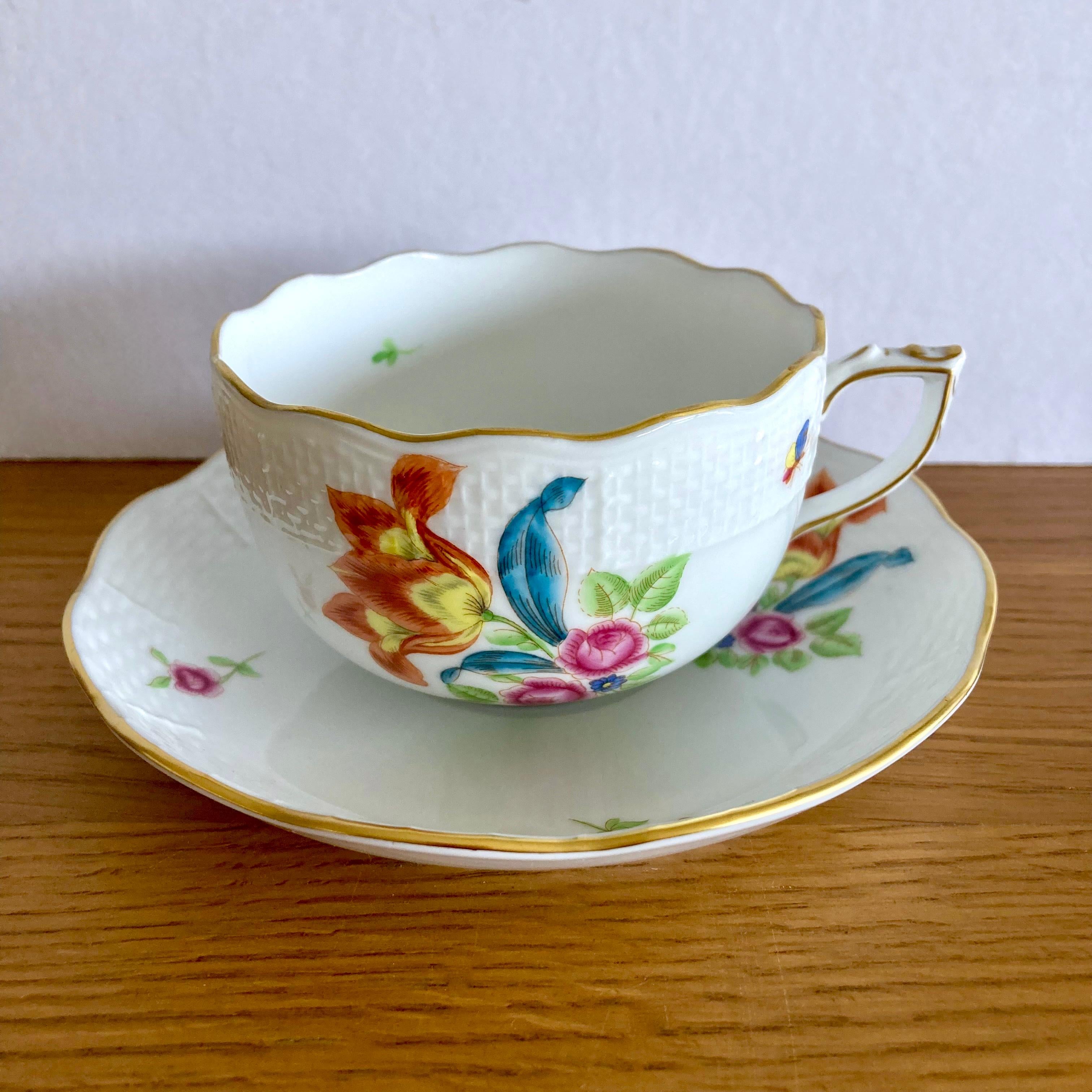 6 Tazas de Té Vintage Húngaras de Herend #724, Pájaro Rotschild y Ramo Sajón mediados del siglo XX en venta