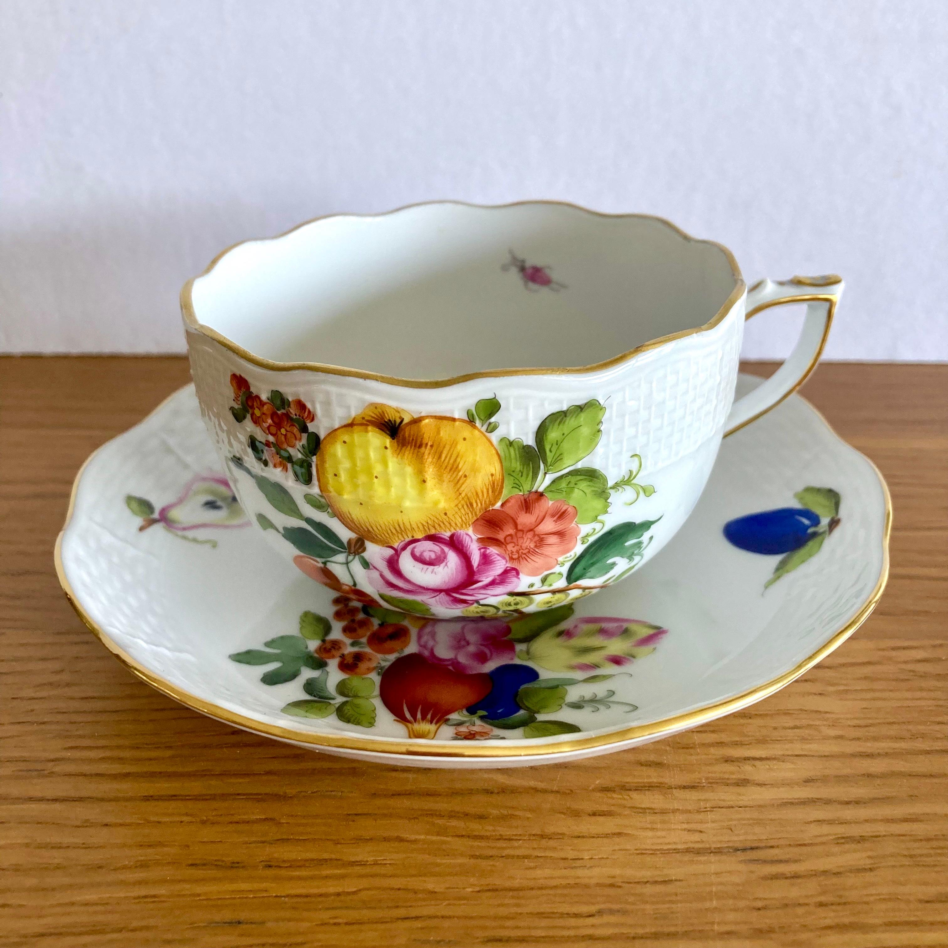 6 Tazas de Té Vintage Húngaras de Herend #724, Pájaro Rotschild y Ramo Sajón Porcelana en venta