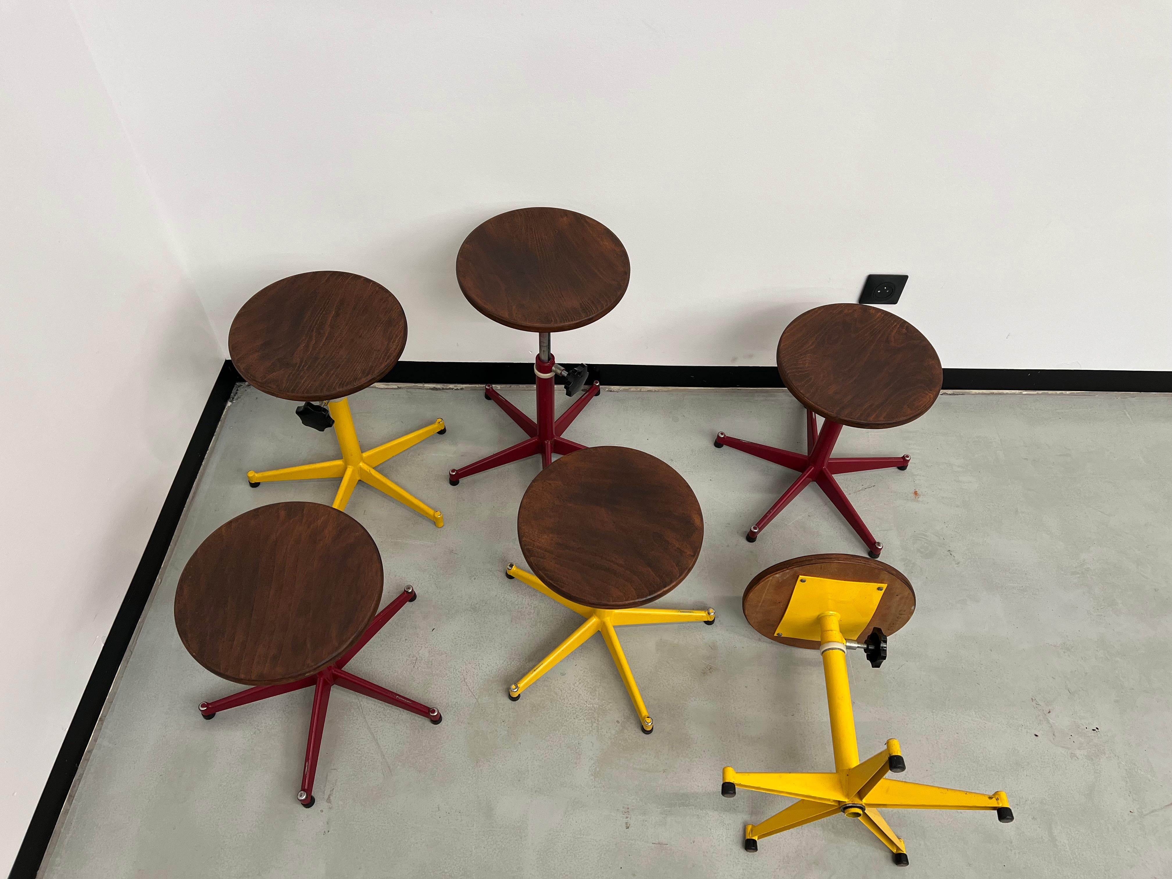 6 vintage stools from a french school, 50's For Sale 7