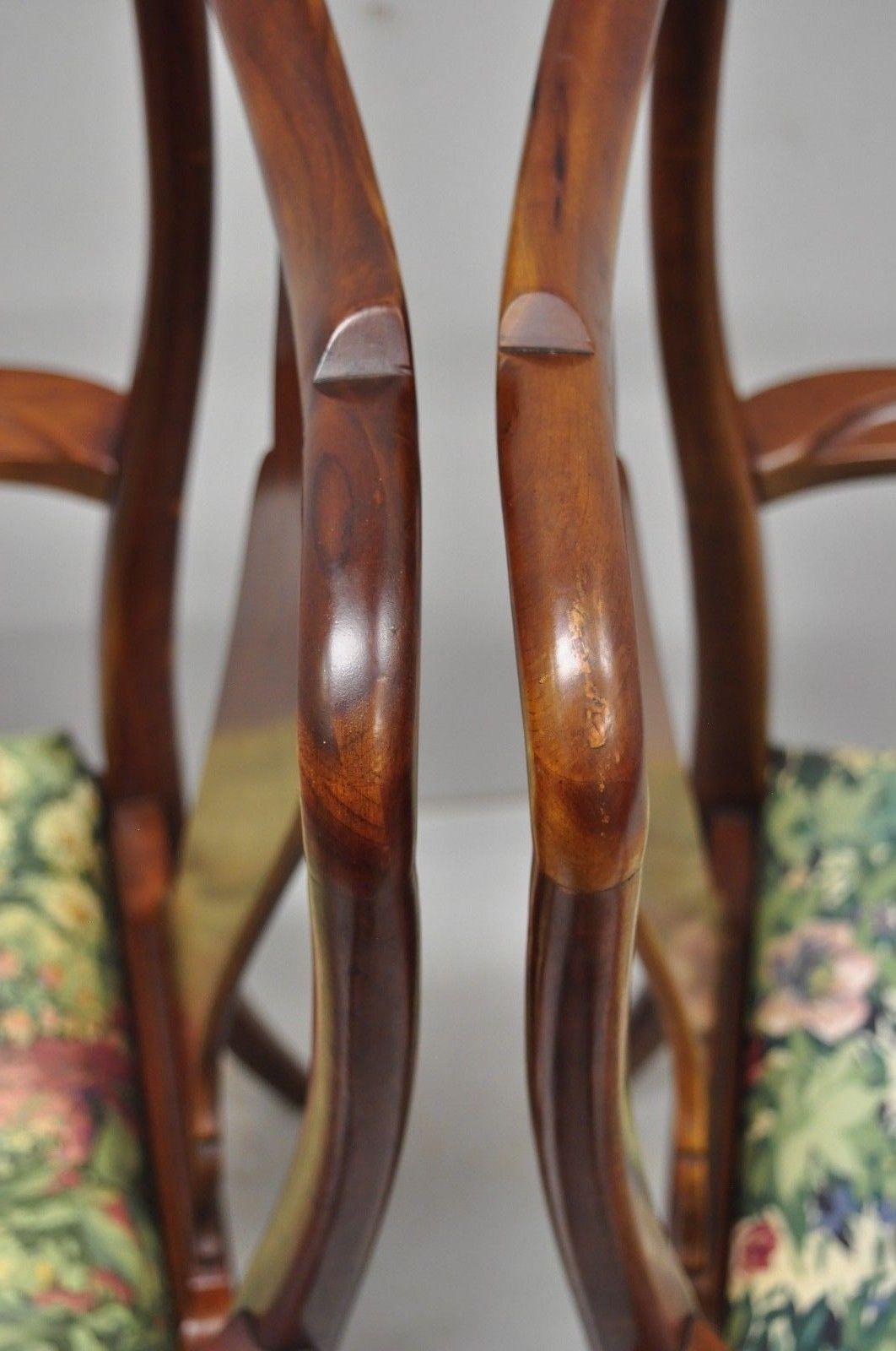 6 Vintage Thomasville Queen Anne Style Solid Cherrywood Dining Chairs In Good Condition In Philadelphia, PA