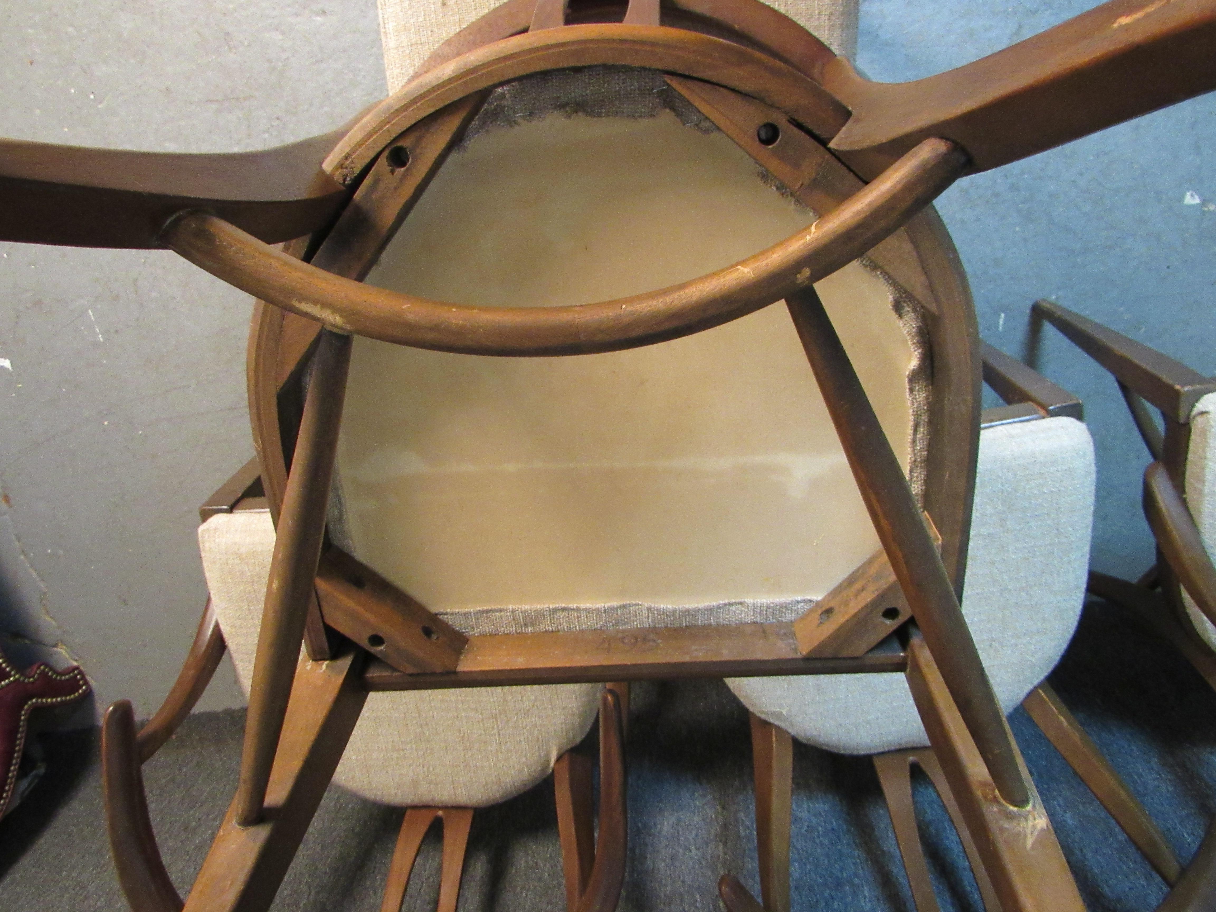 6 chaises vintage de style 