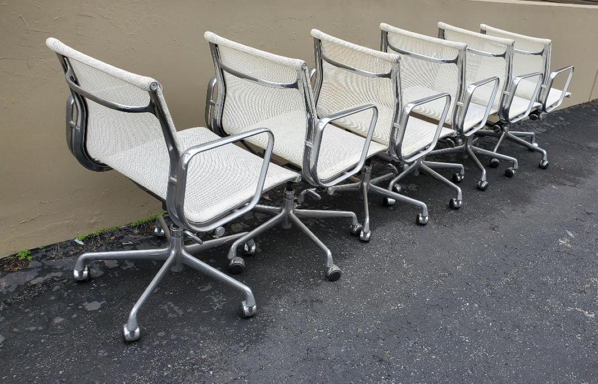 6 White Mesh Eames Herman Miller Tilt Swivel Aluminum Group Chairs 5 Star Base 11