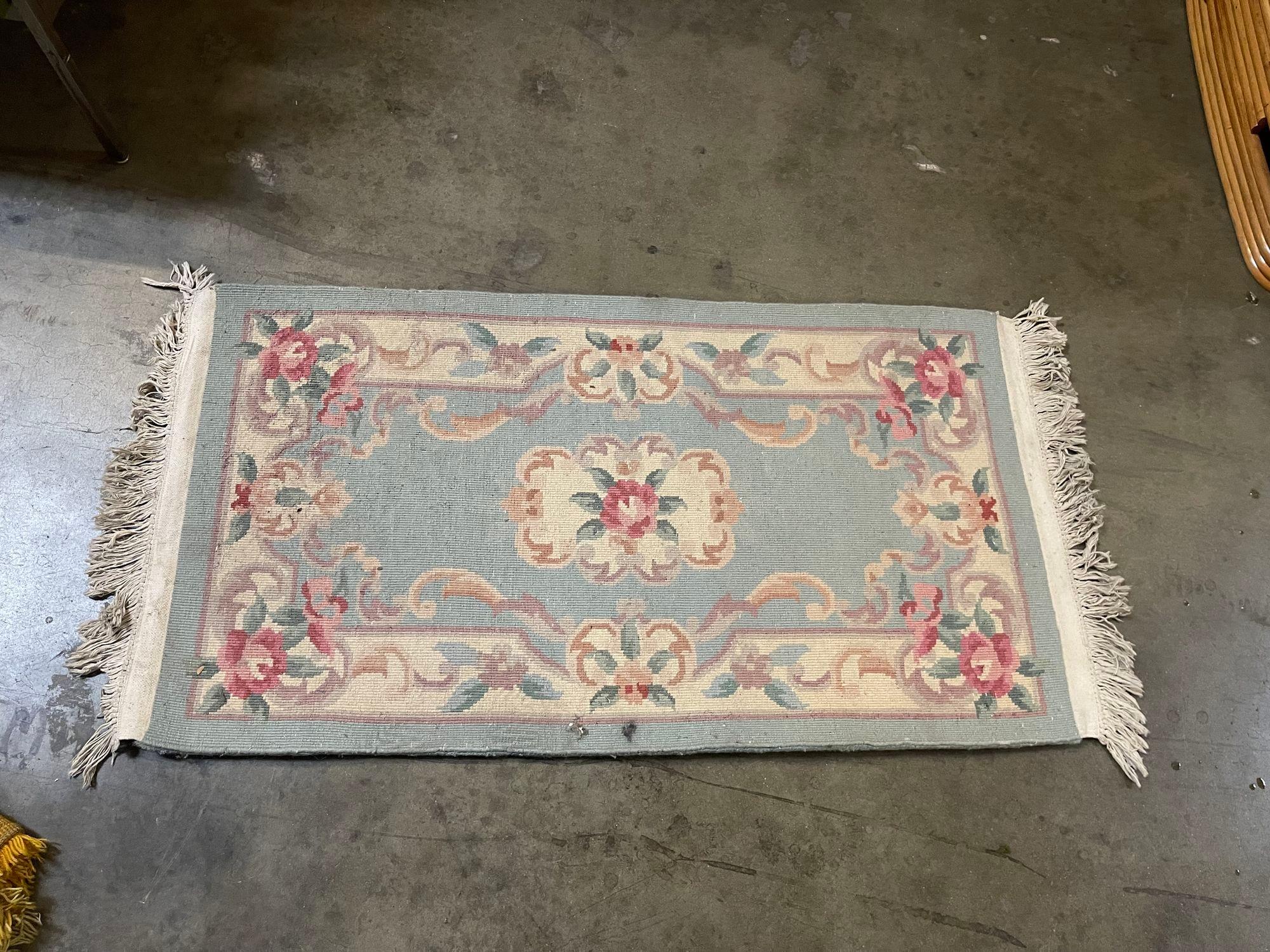 Mid-20th Century 6' x 2' Deep Pile Aubusson Rug with French Roses design 3.5' x 2' For Sale