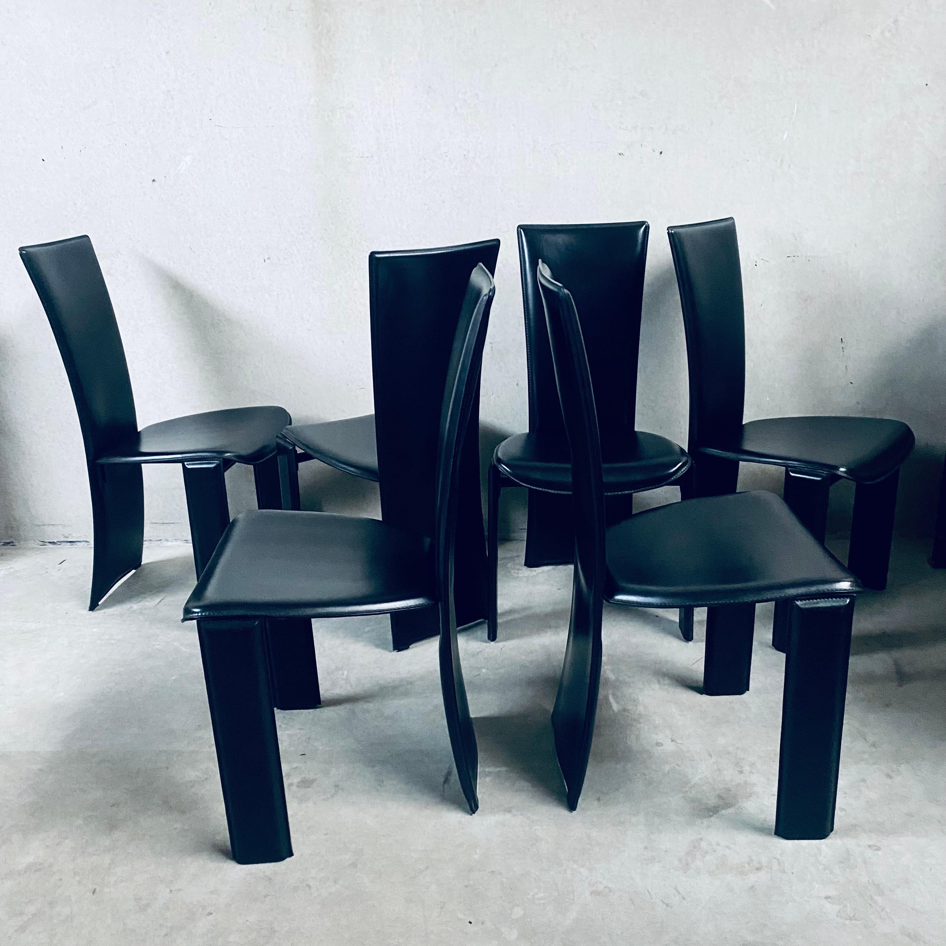 6 x Black Leather Tripot Dining Chairs by Pietro Costantini, Italy 1980 For Sale 1