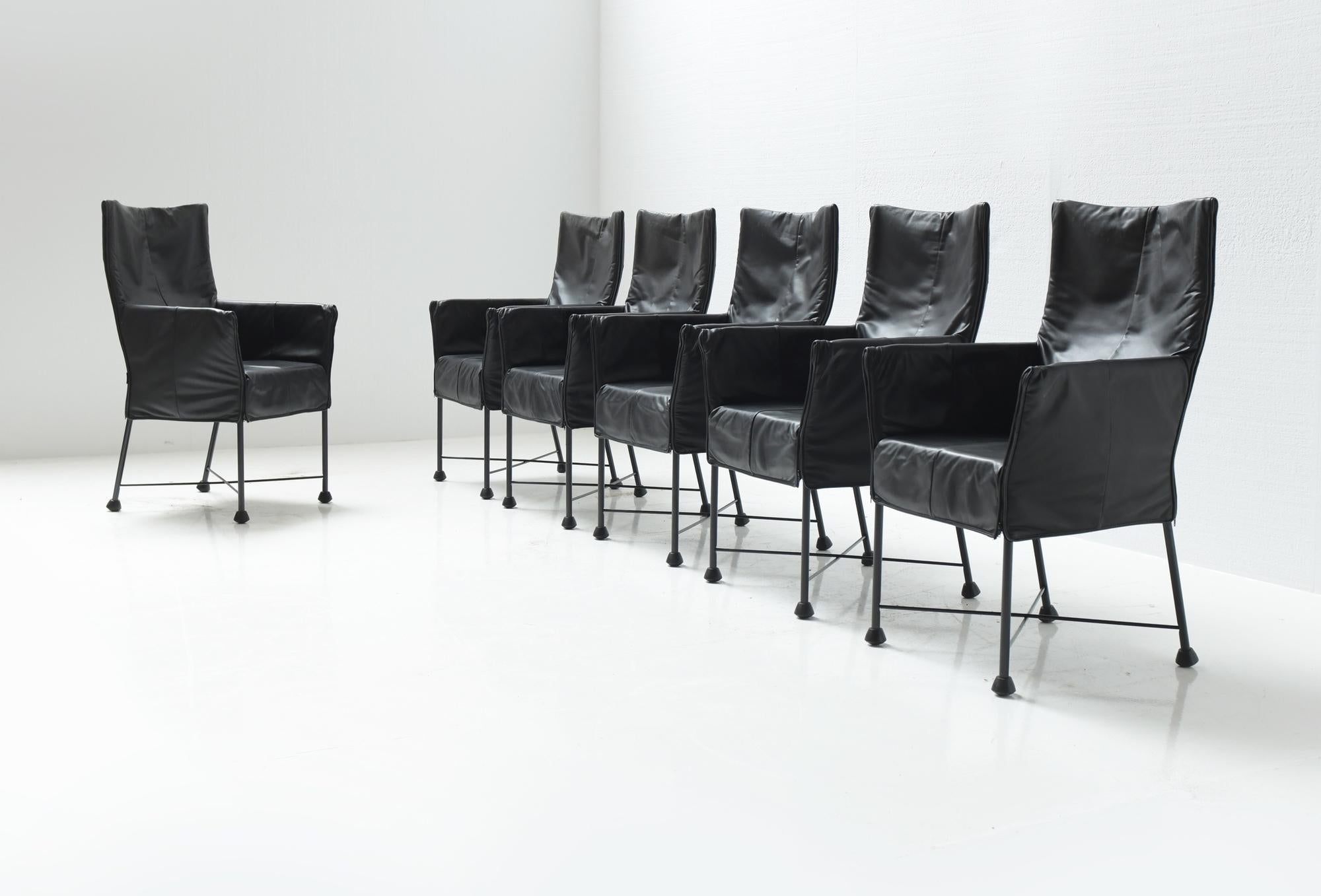 Nice matching set of 6 Chaplin chairs in their original black leather.
Designed by Gerard van den Berg for Montis.
The leather has some wear but no damage or reparations

Only sold as a set.