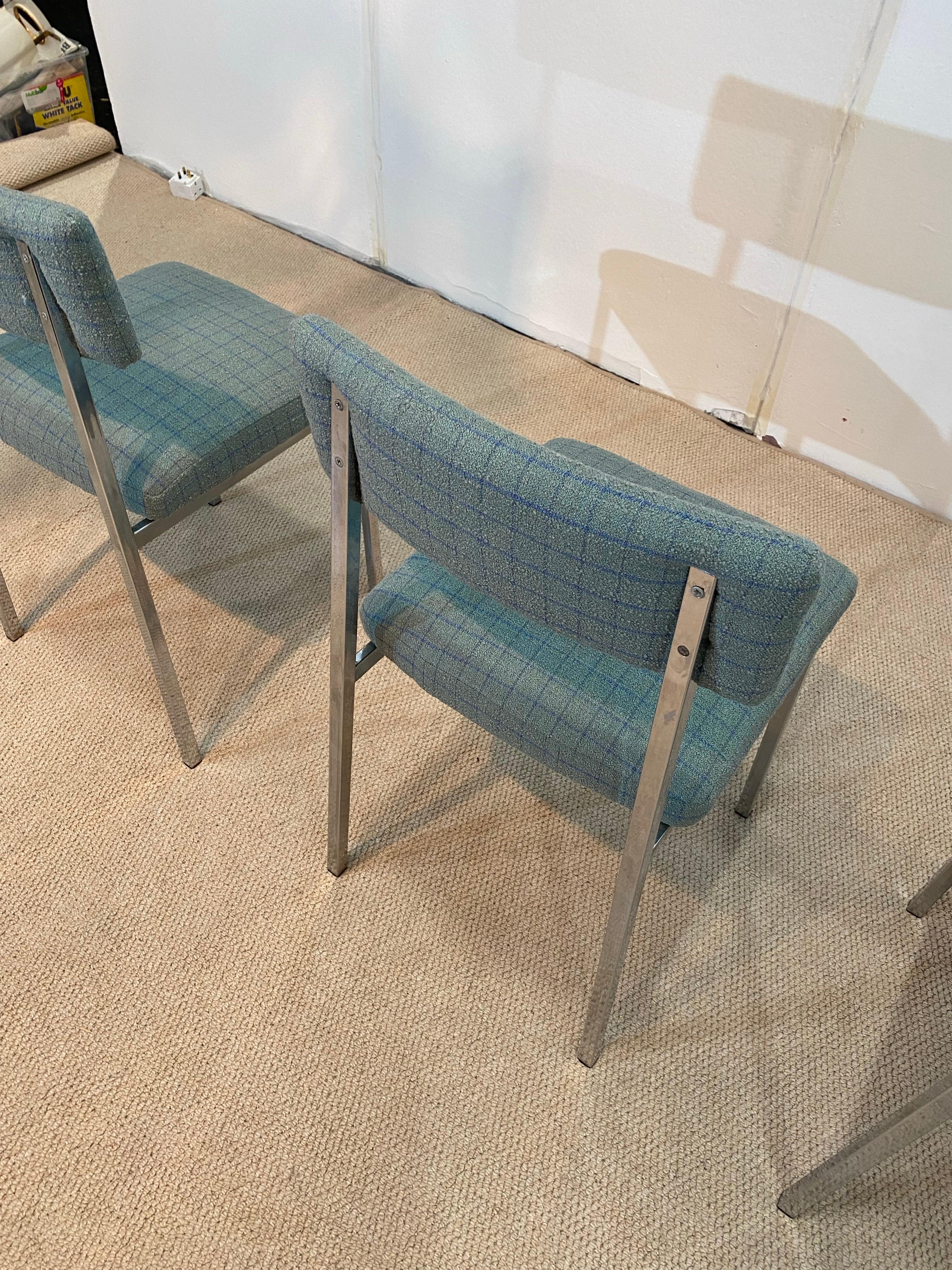 6 chaises de salle à manger chromées Boucle Modernist Vintage Table Italian Regency des années 1970 en vente 1