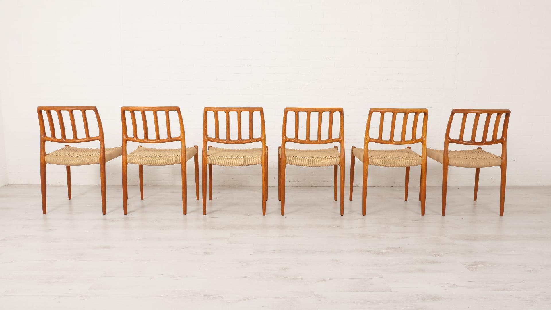 6 x chaises de salle à manger Niels Otto Møller  Modèle 83  Corde en papier  Teck  Restauré en vente 5