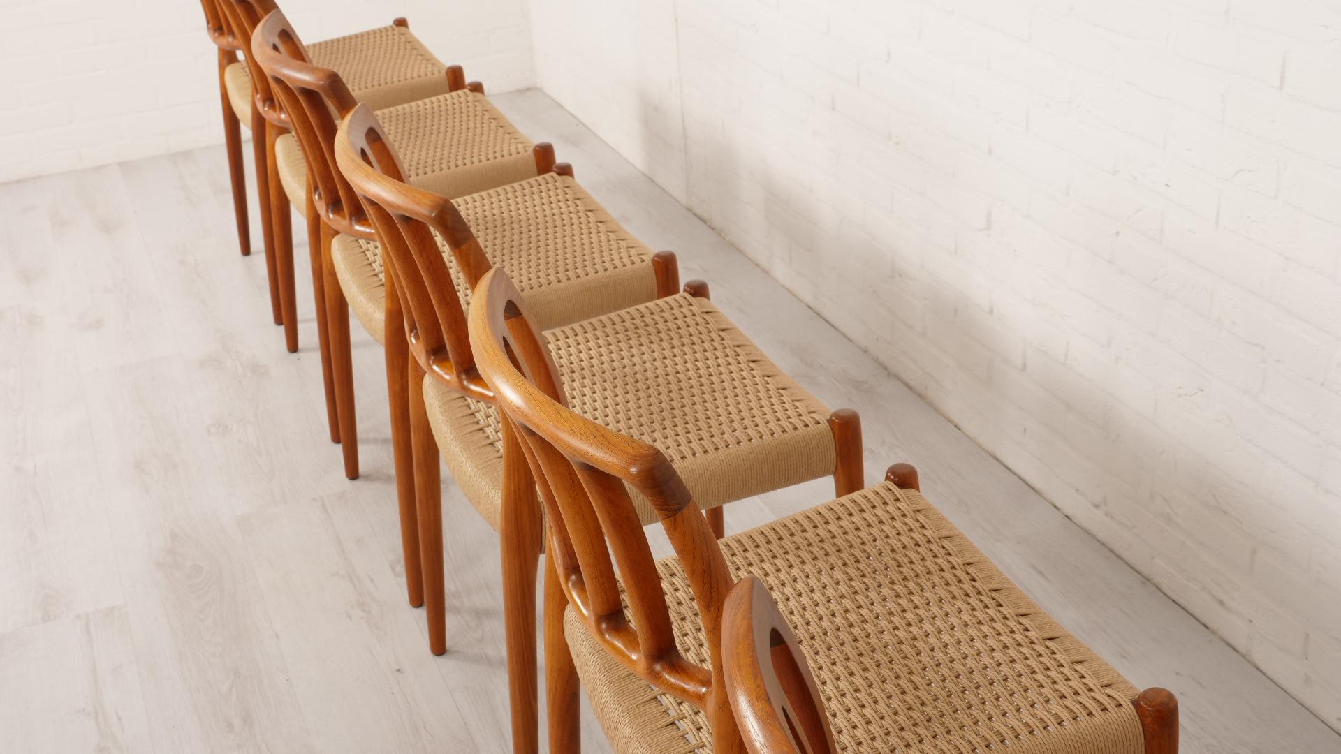 6 x chaises de salle à manger Niels Otto Møller  Modèle 83  Corde en papier  Teck  Restauré en vente 9