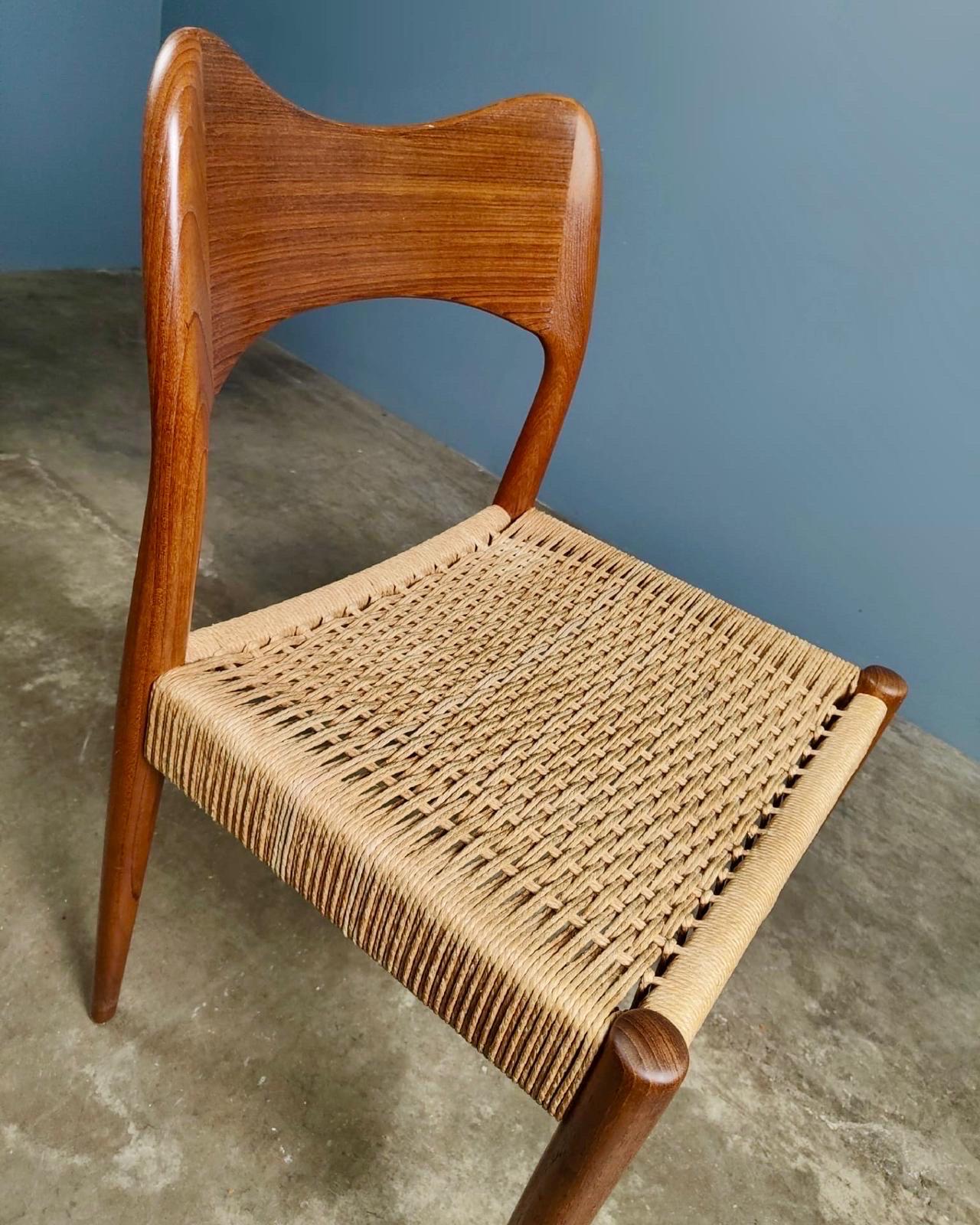 6 x Paper Cord Danish Dining Chairs By Arne Hovmand-Olsen For Mogens Kold 2