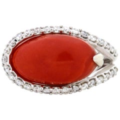 .60 Carat 18 Karat White Gold Diamond Coral Cocktail Ring